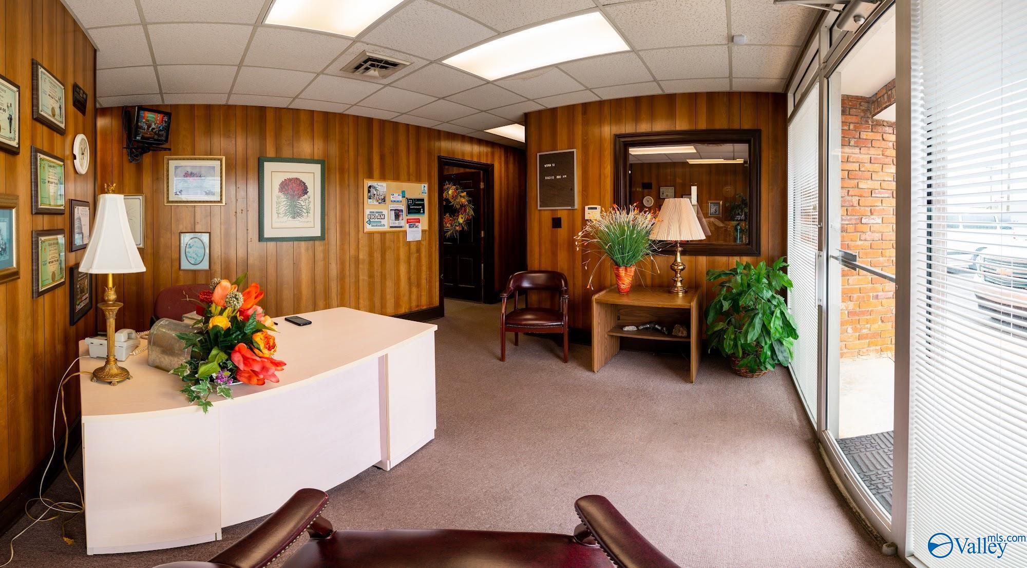 1301 Central Parkway