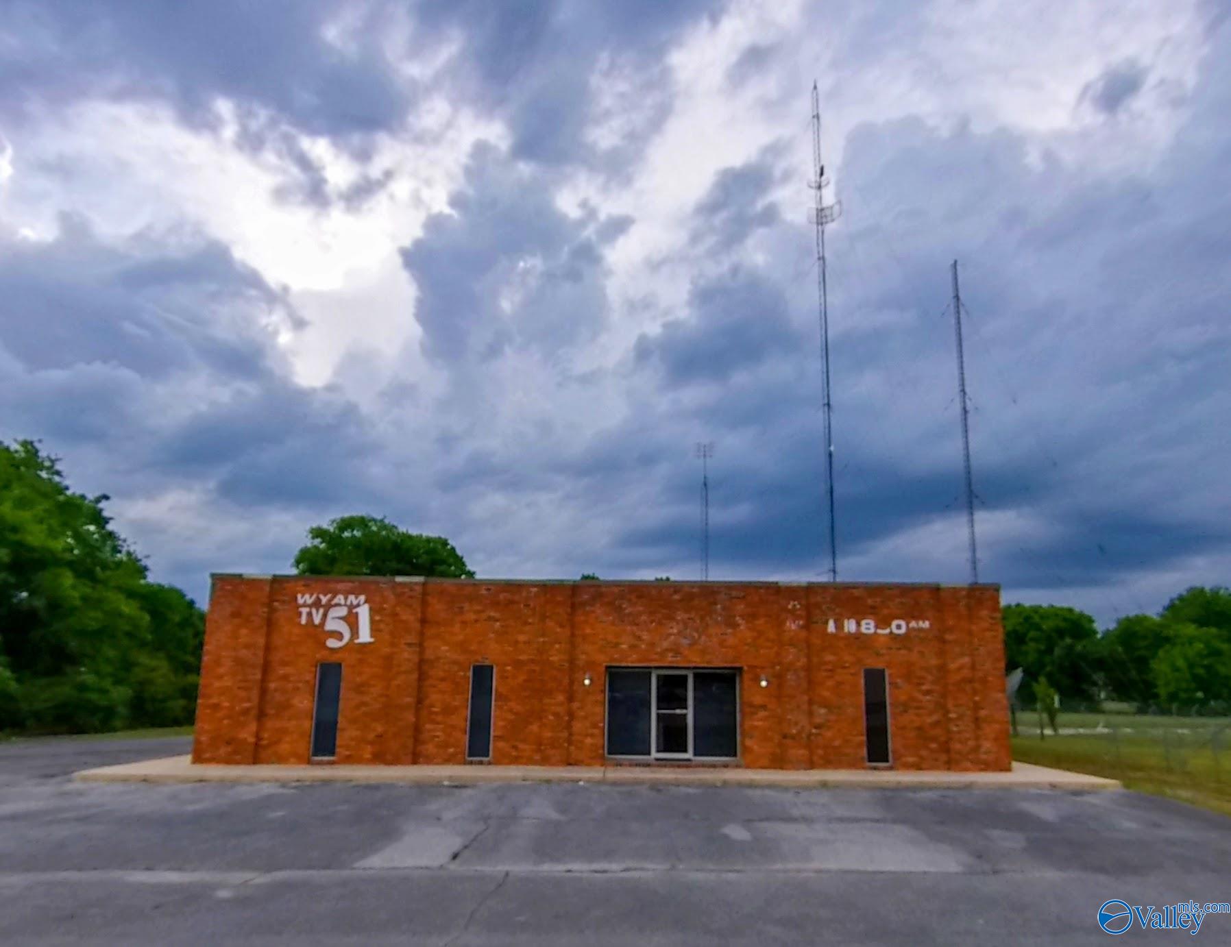1301 Central Parkway