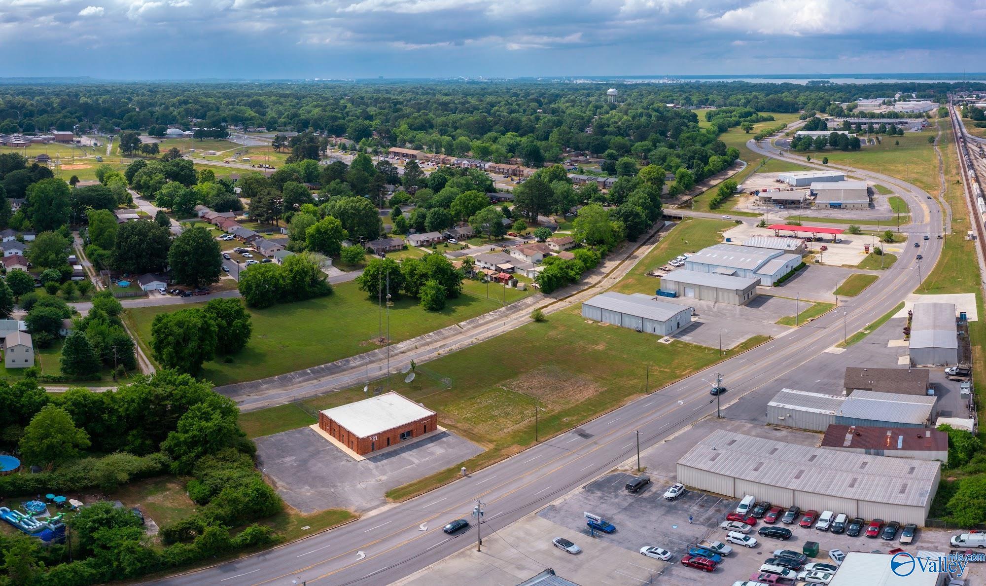 1301 Central Parkway