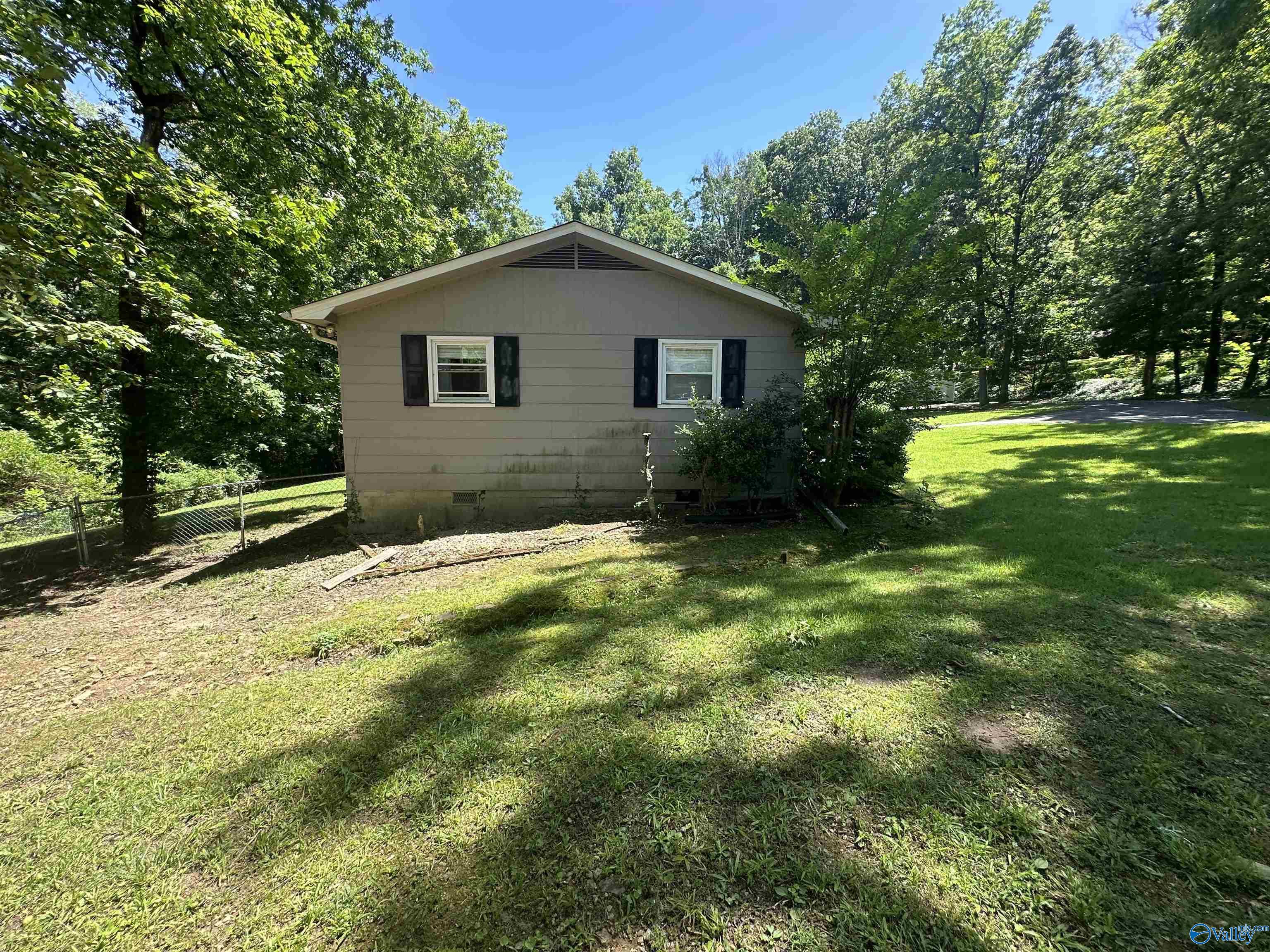 3708 Montclair Road SW