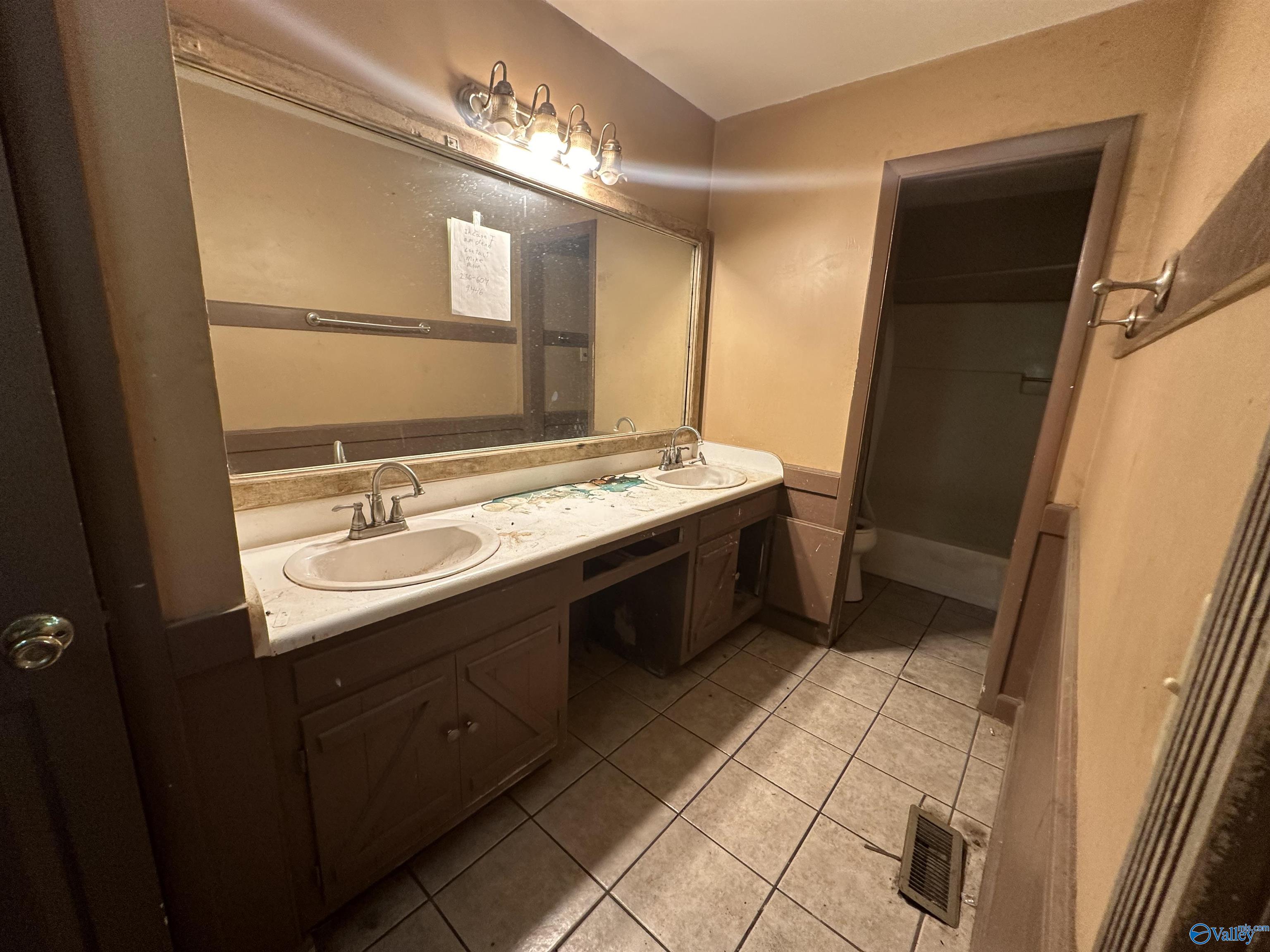 3708 Montclair Road SW