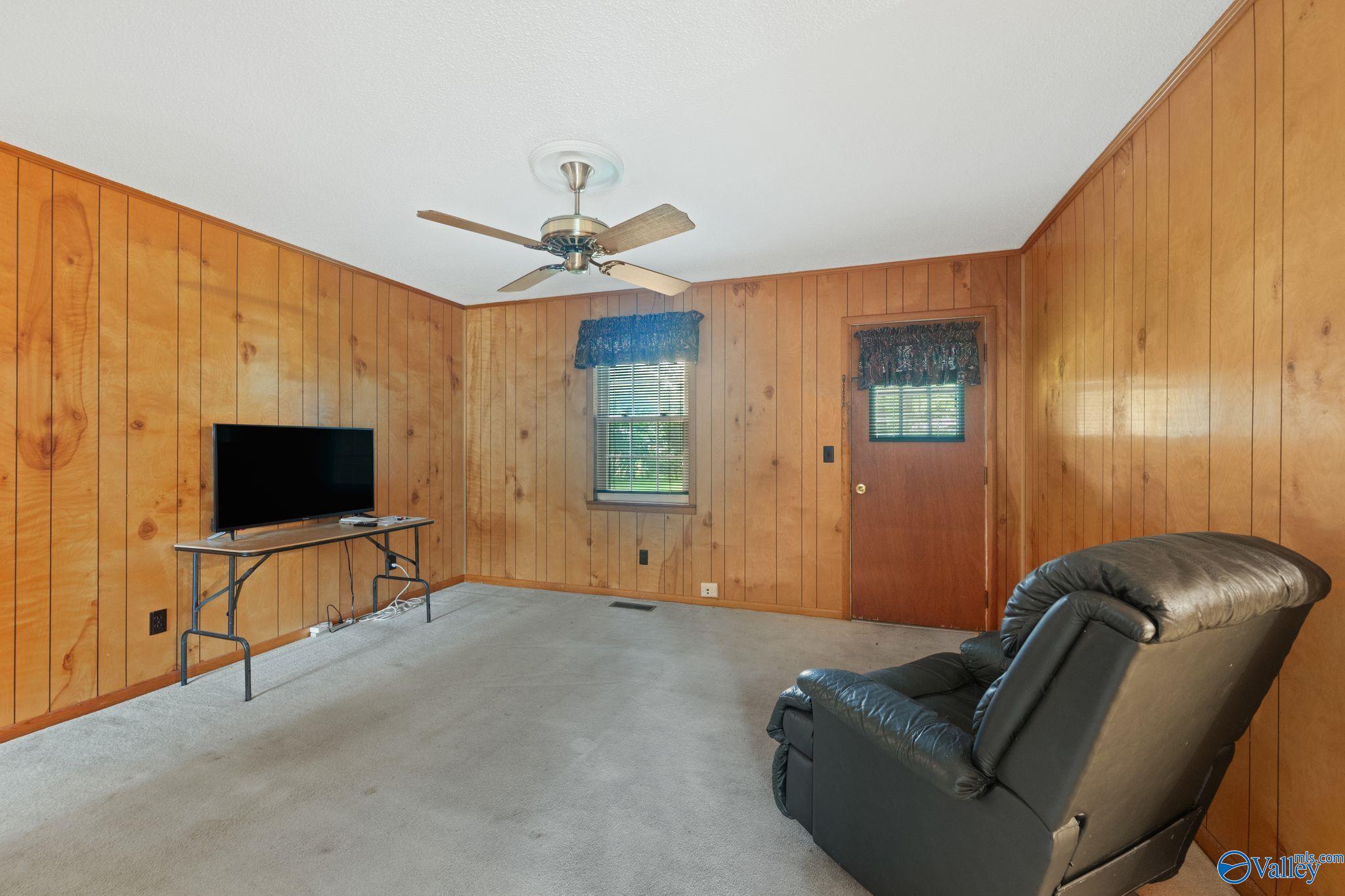 1216 Seton Avenue