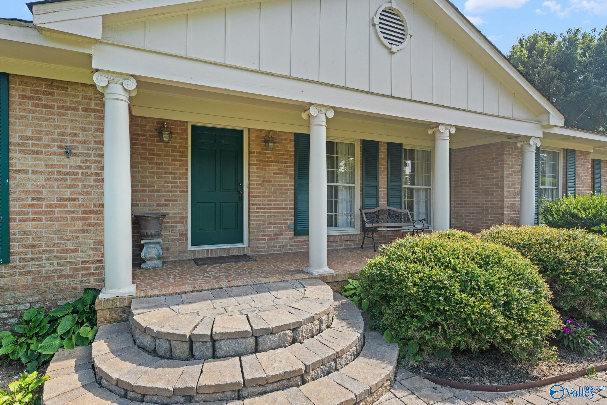 1503 Curtis Drive