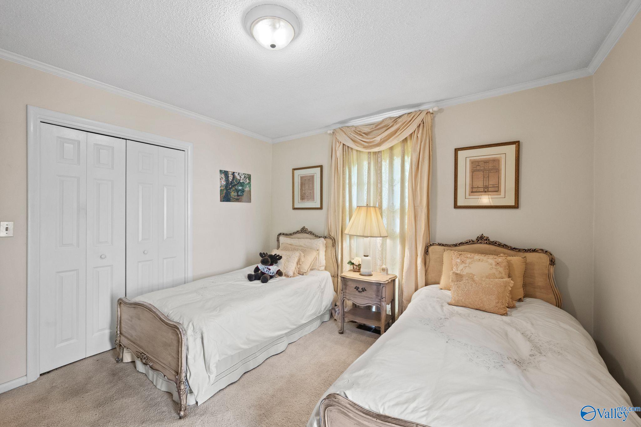 1503 Curtis Drive