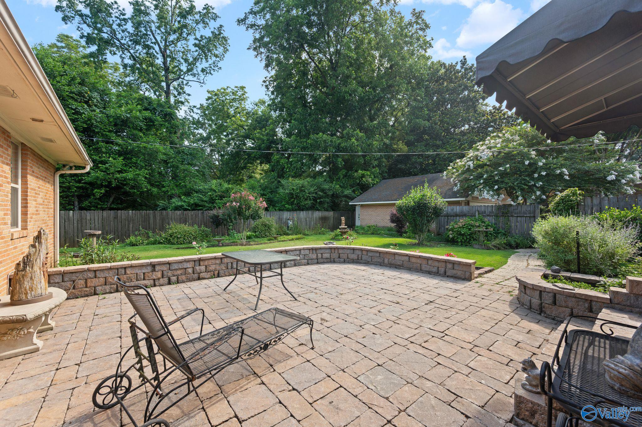 1503 Curtis Drive