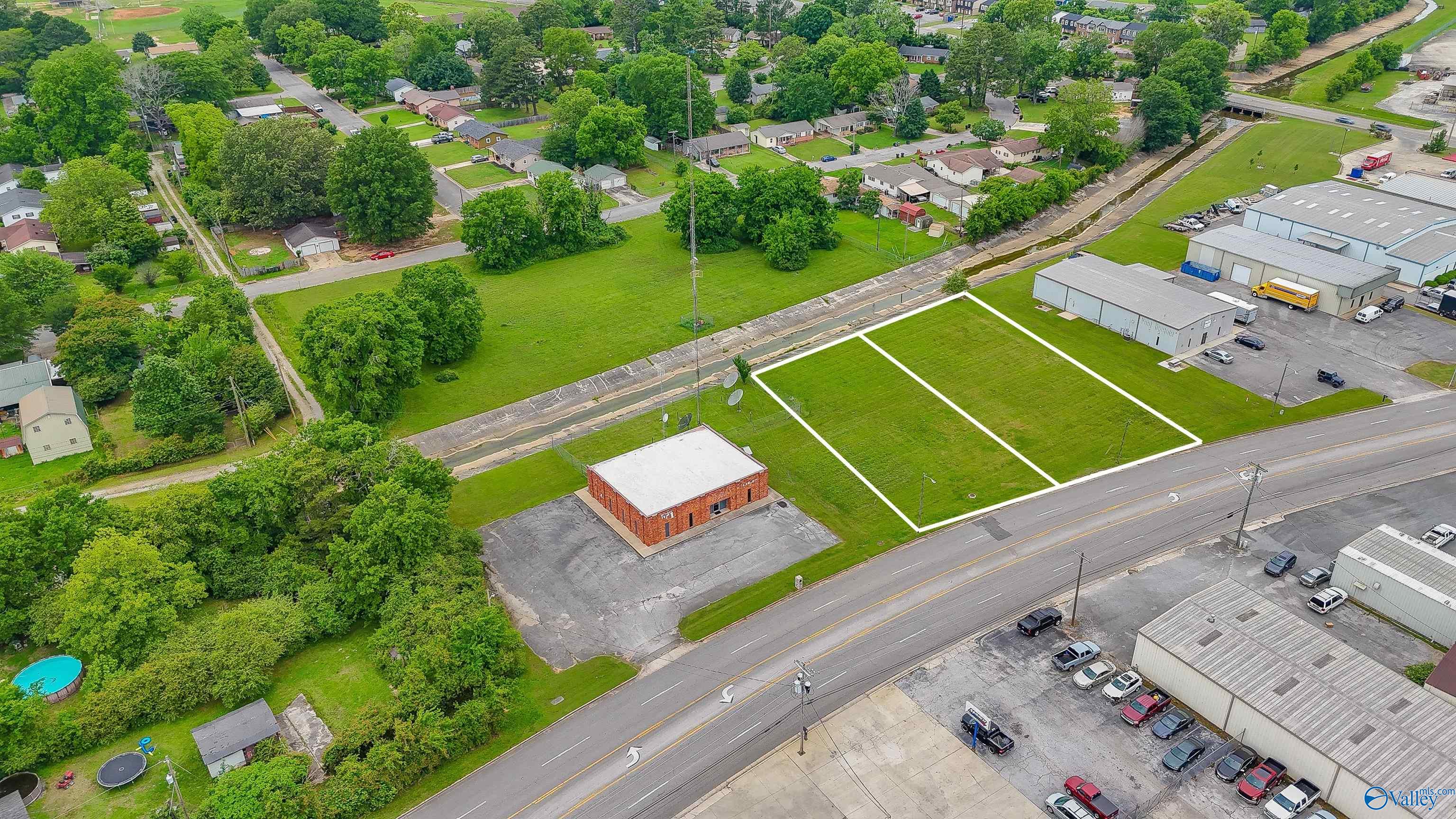 1301 Central Parkway LOT 2
