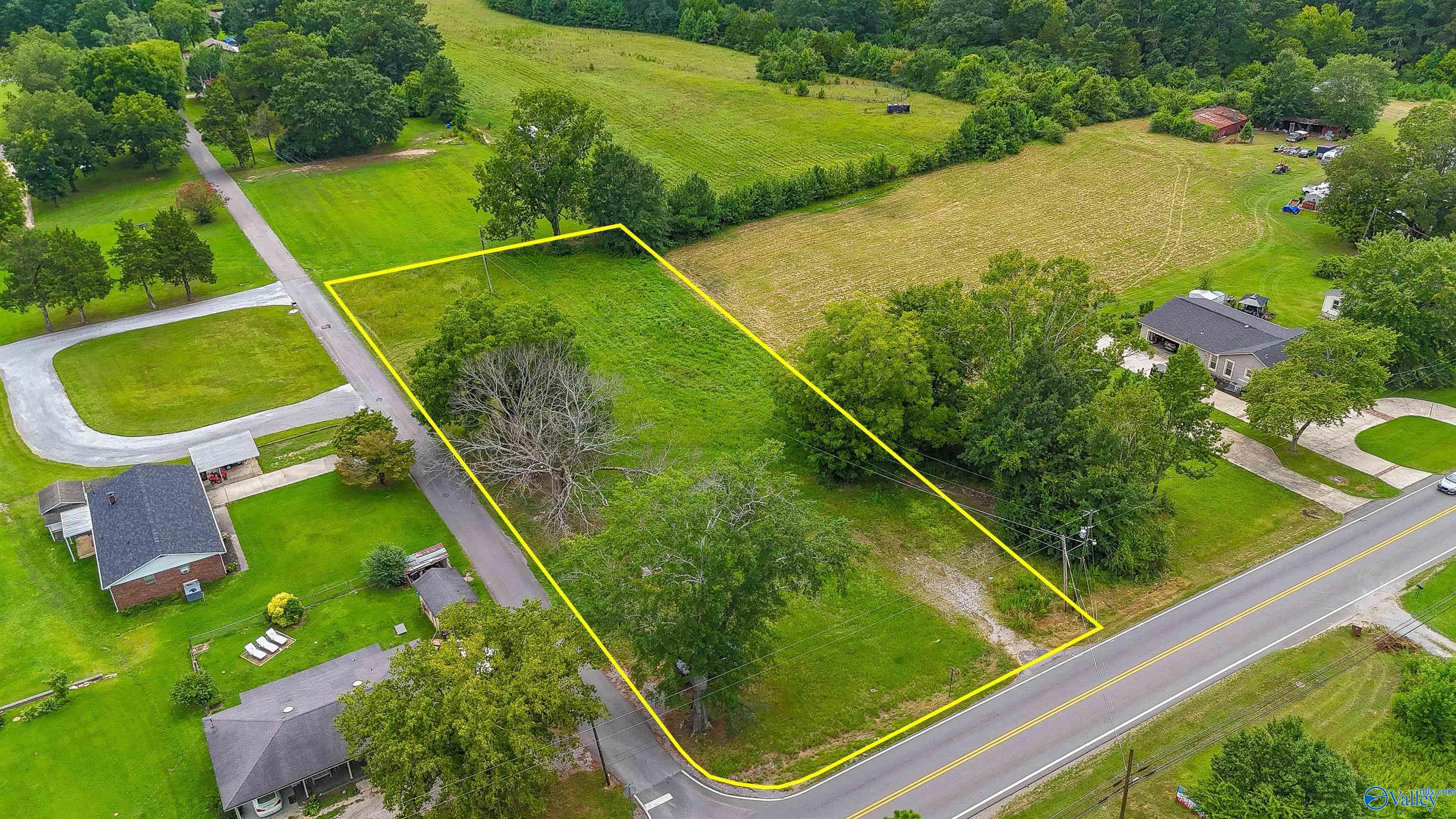 1214 & 1216 Main Street East