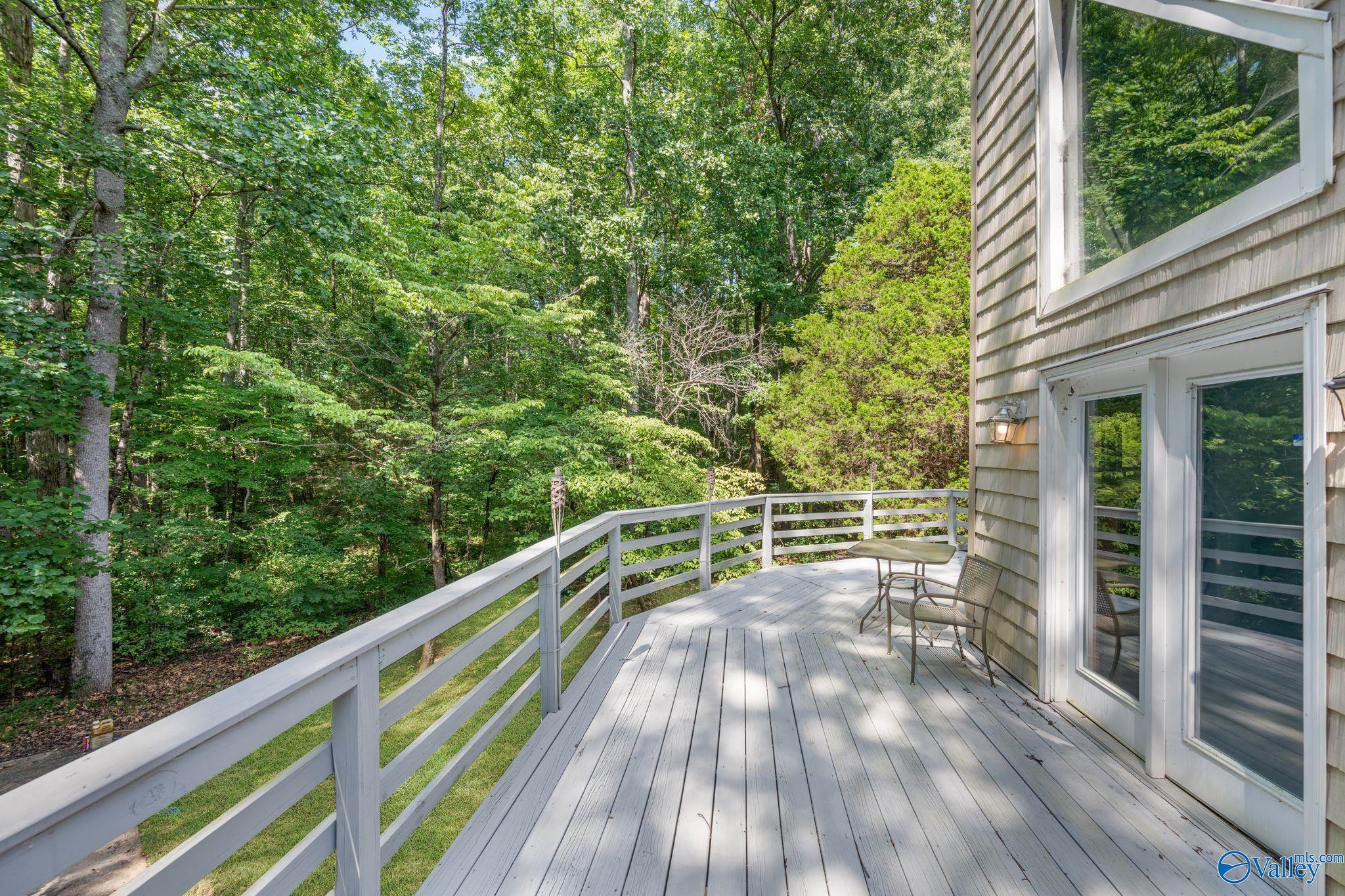 1136 Shoal Creek Road