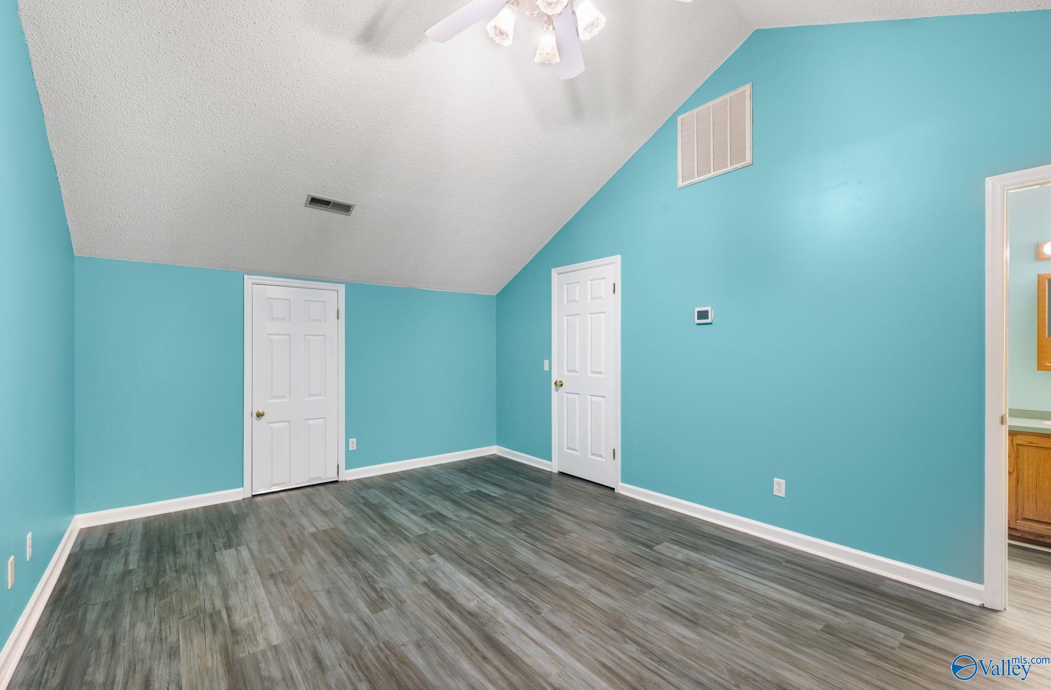 1136 Shoal Creek Road