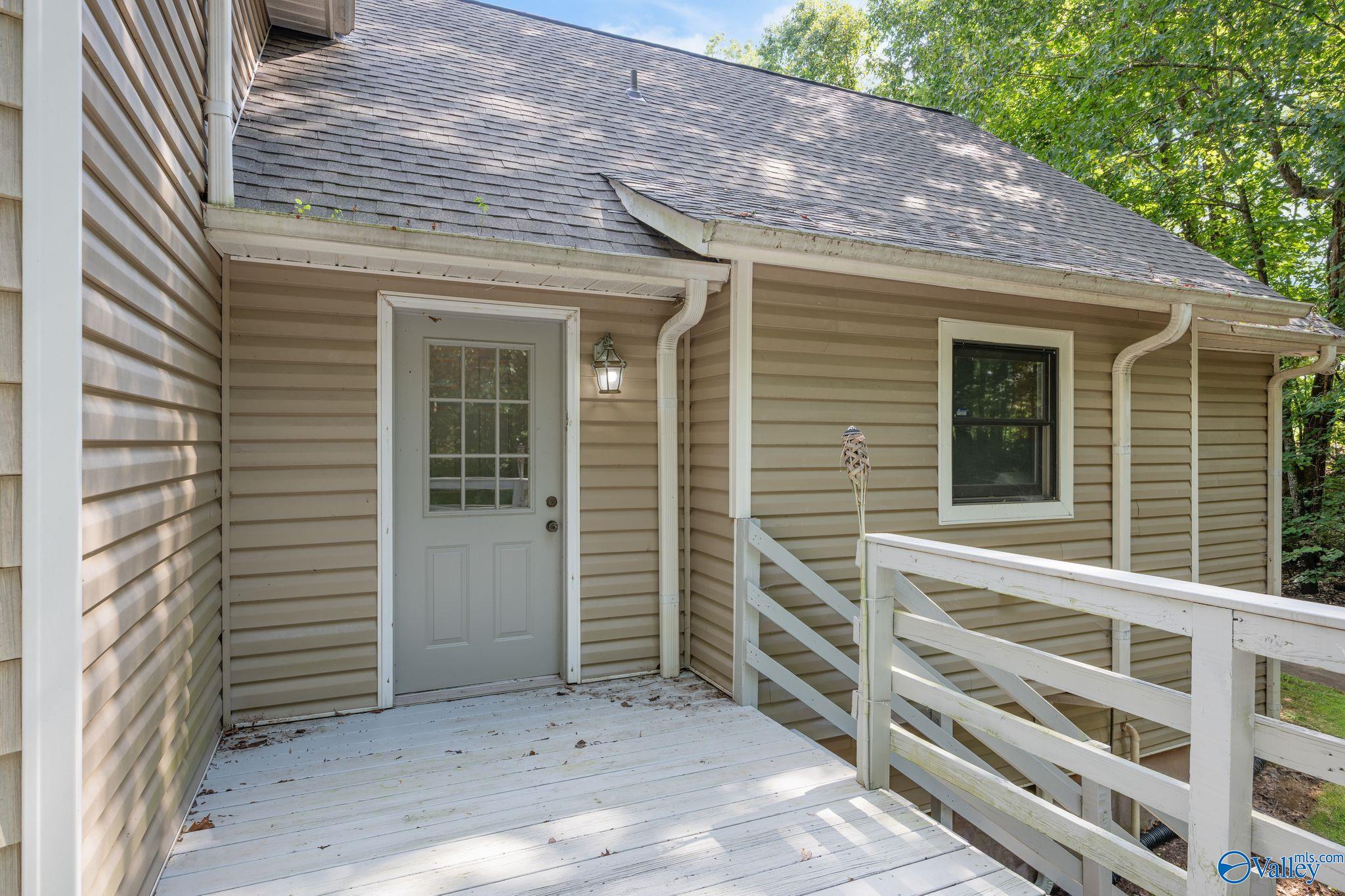 1136 Shoal Creek Road