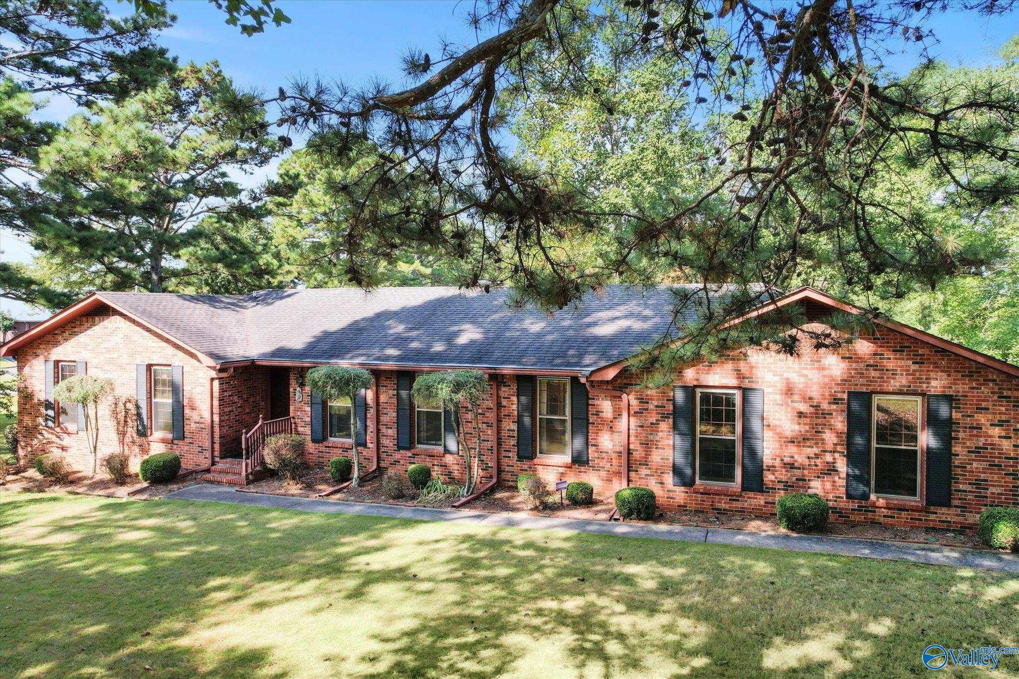 4313 Indian Hills Road