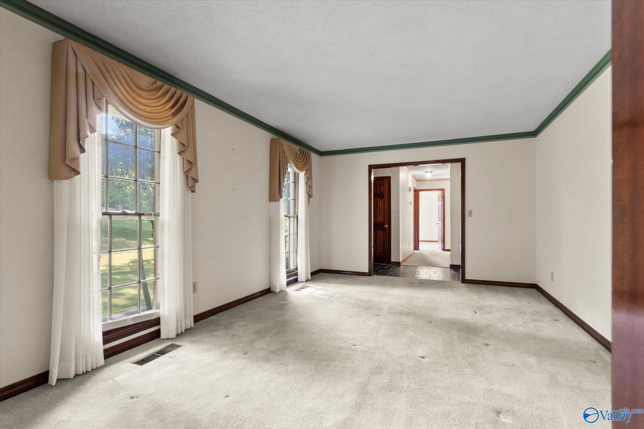 4313 Indian Hills Road