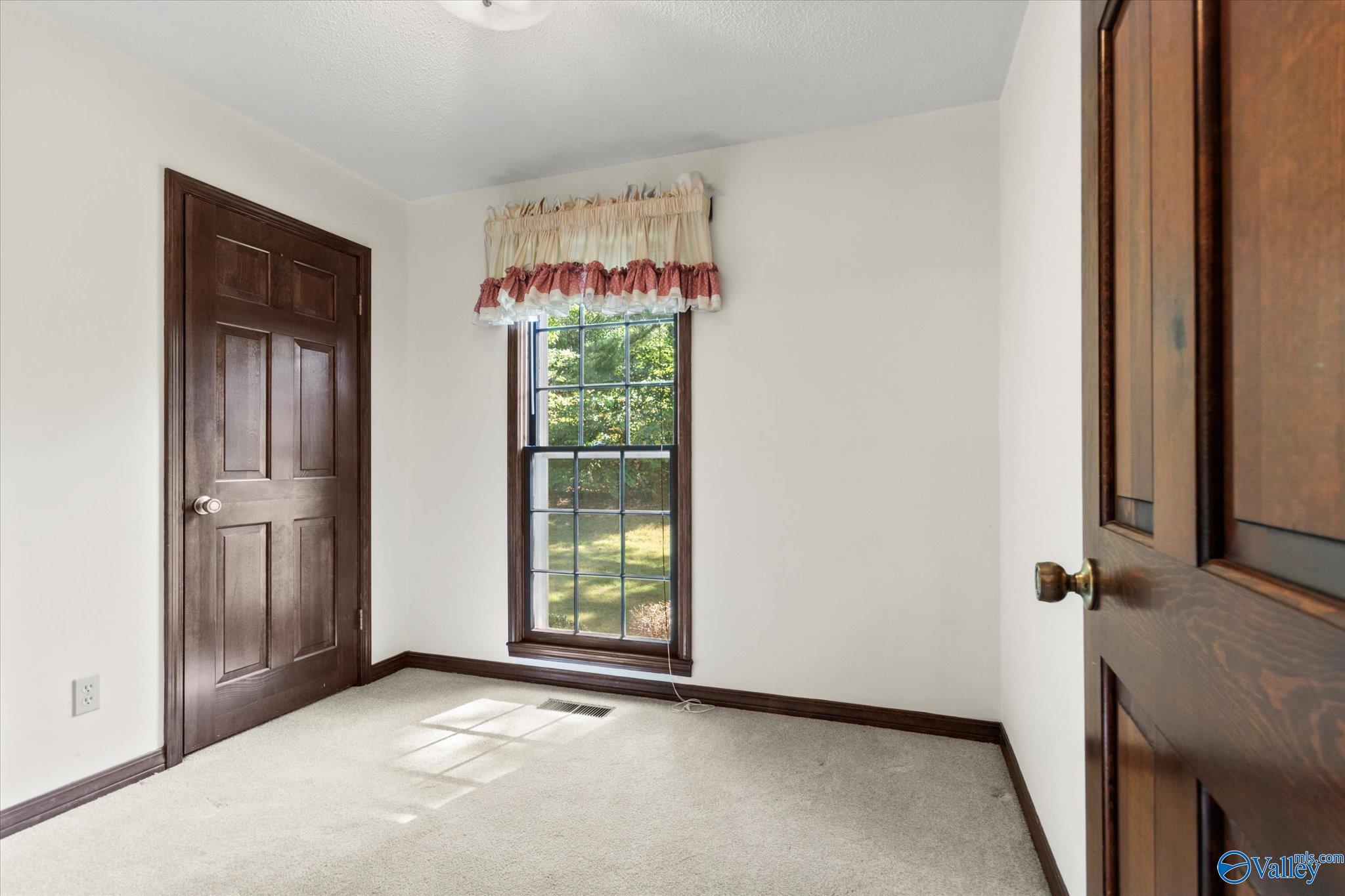 4313 Indian Hills Road