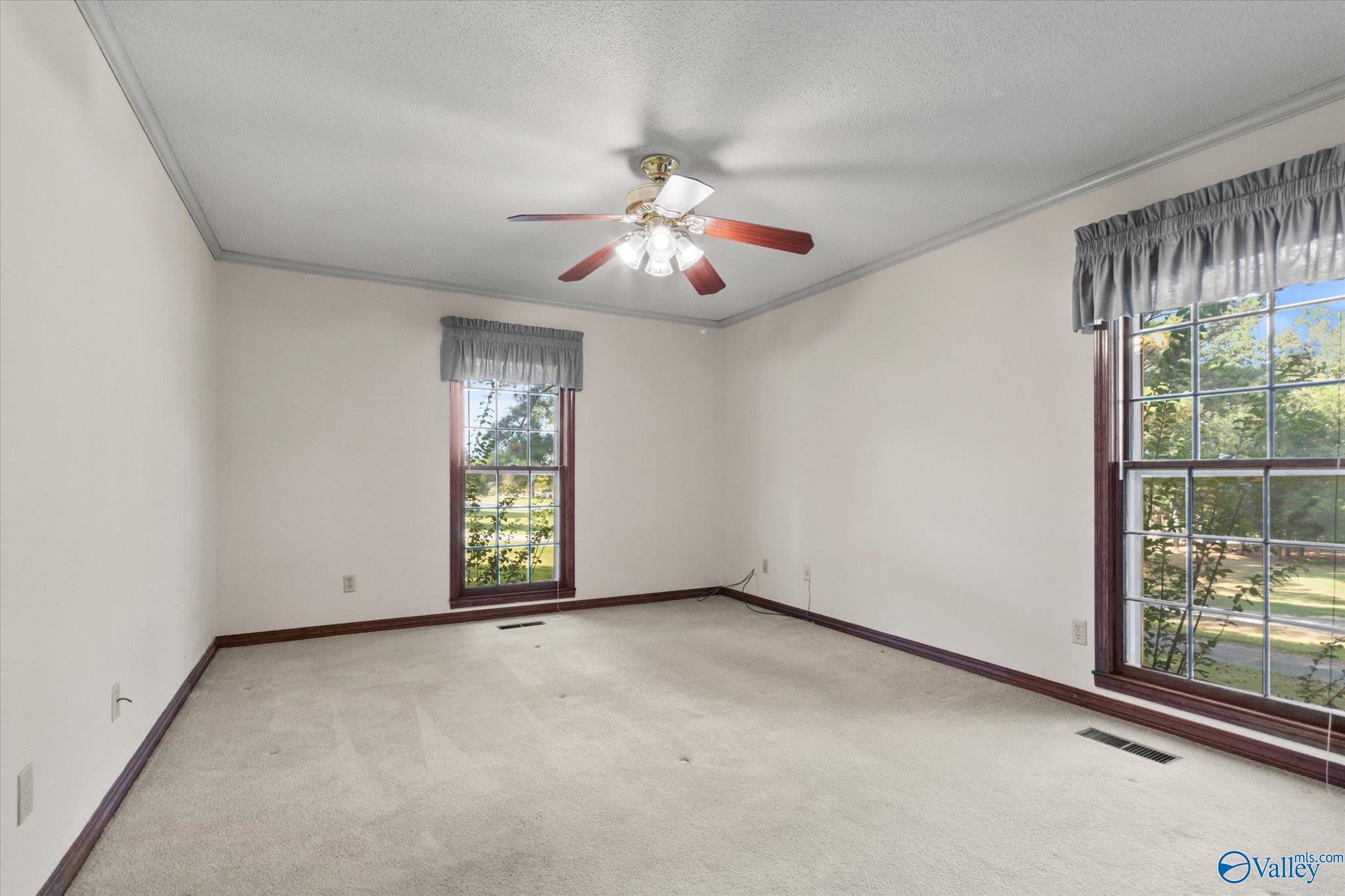 4313 Indian Hills Road
