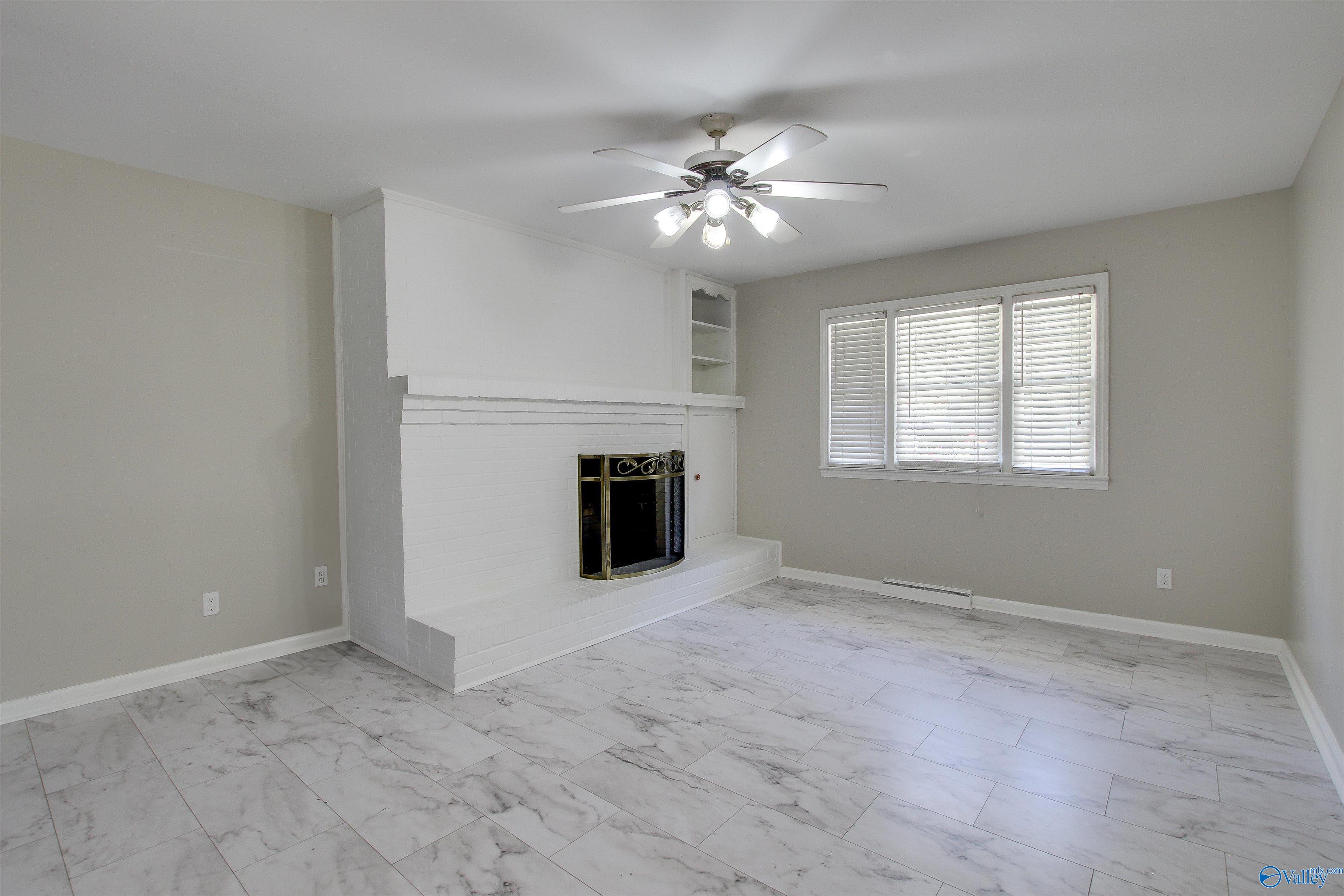 1905 Country Club Road