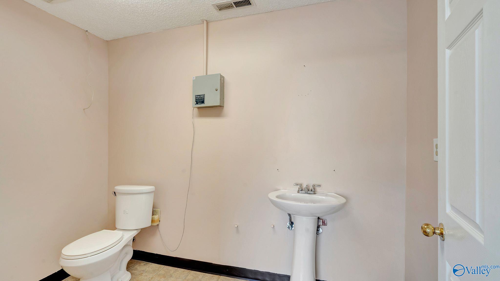 1214 North Jefferson Street