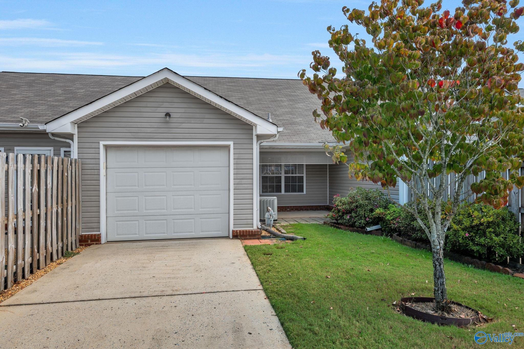 1412 Bridgewater Place