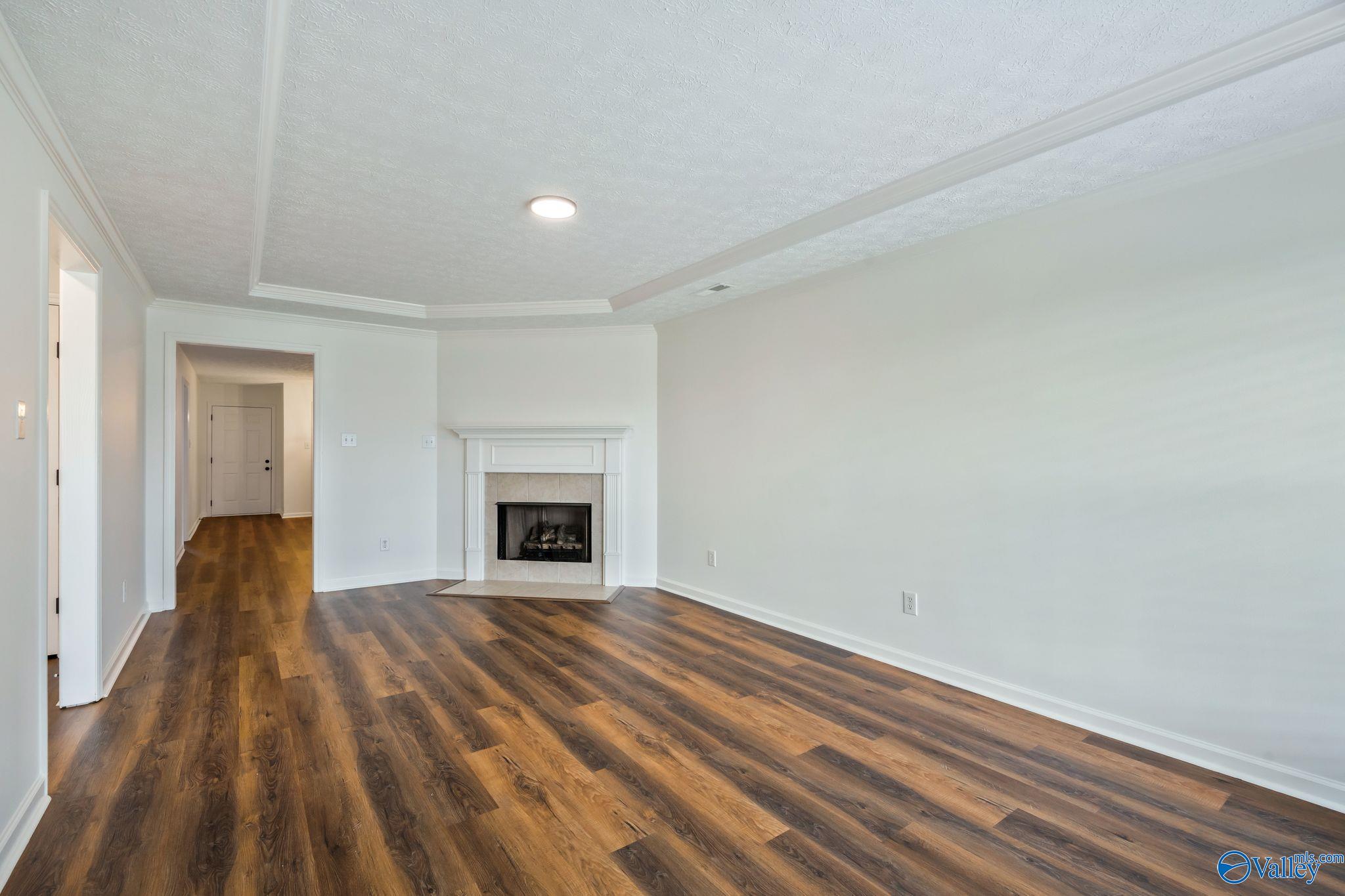 1412 Bridgewater Place