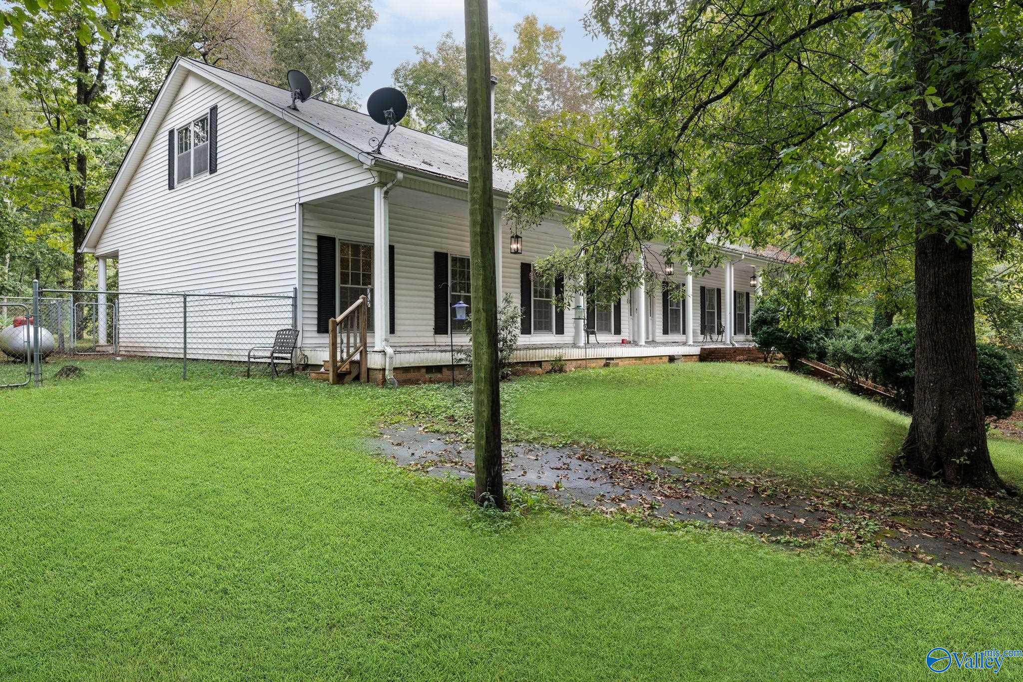27916 Aunt Ann Hill Road