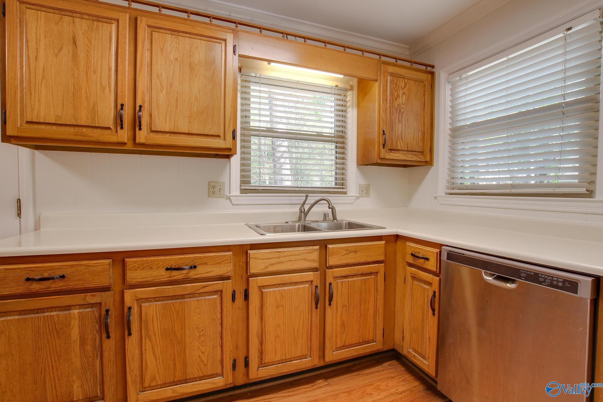 1019 Way Thru The Woods SW