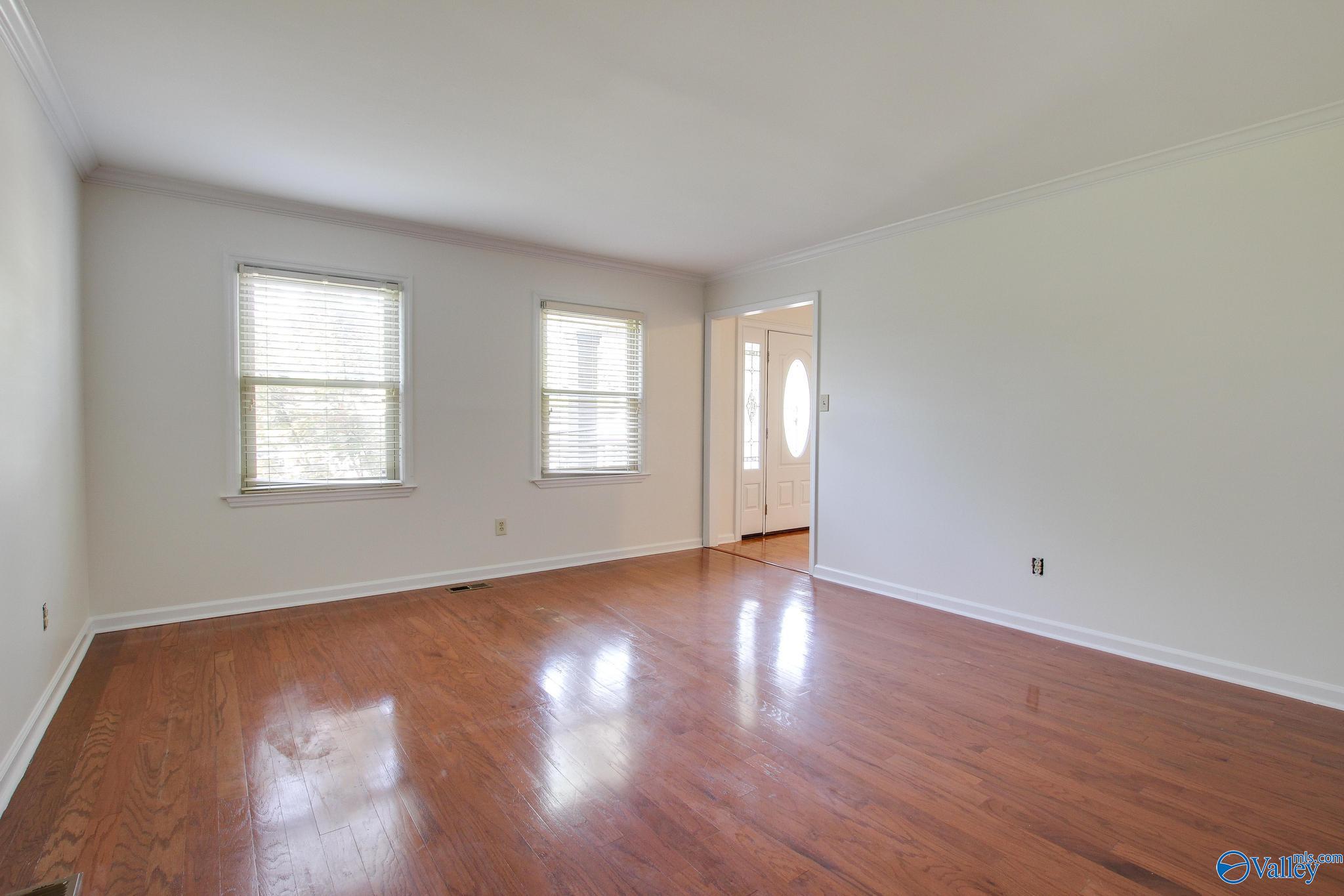 1019 Way Thru The Woods SW