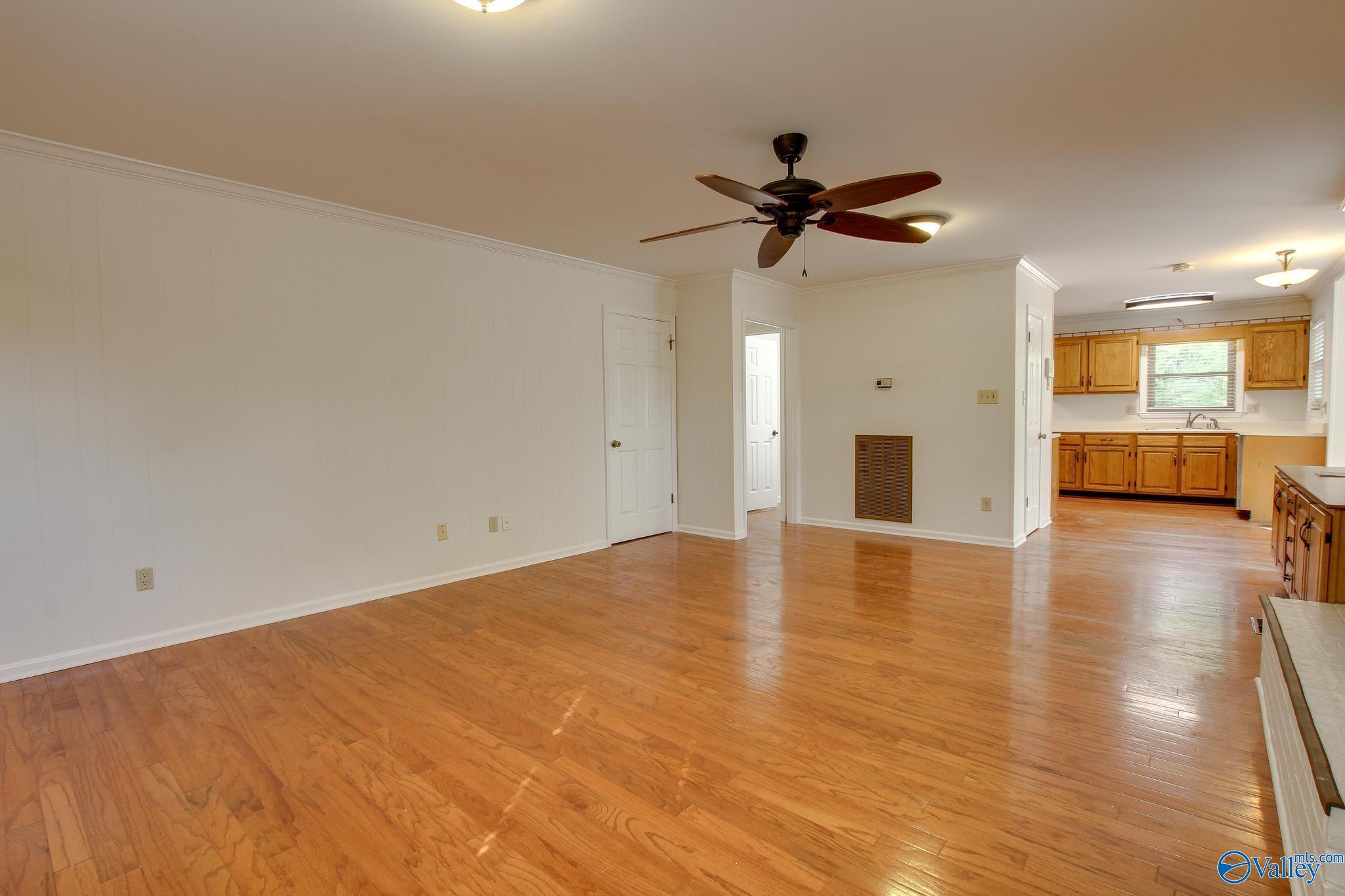 1019 Way Thru The Woods SW