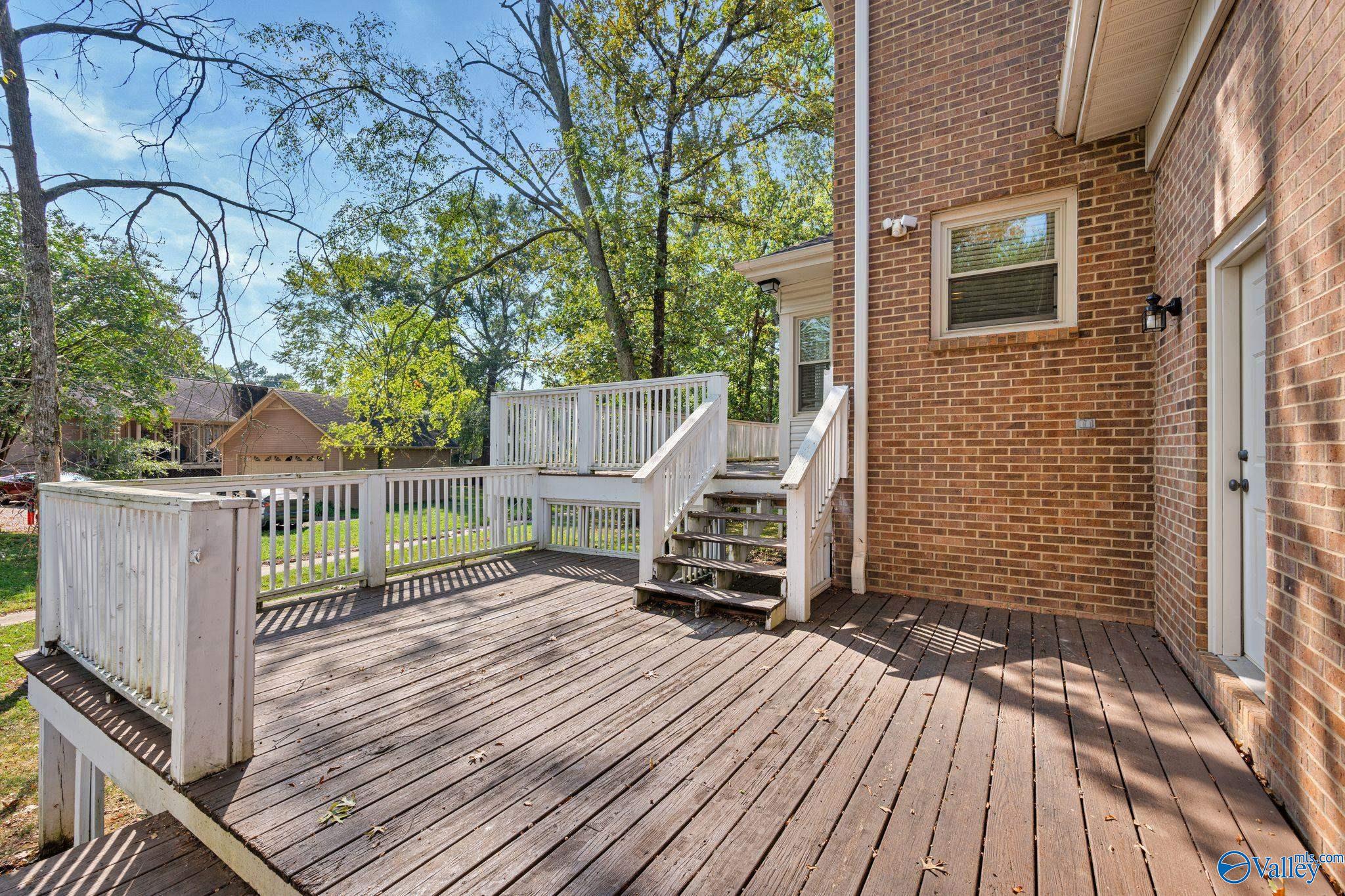 1019 Way Thru The Woods SW