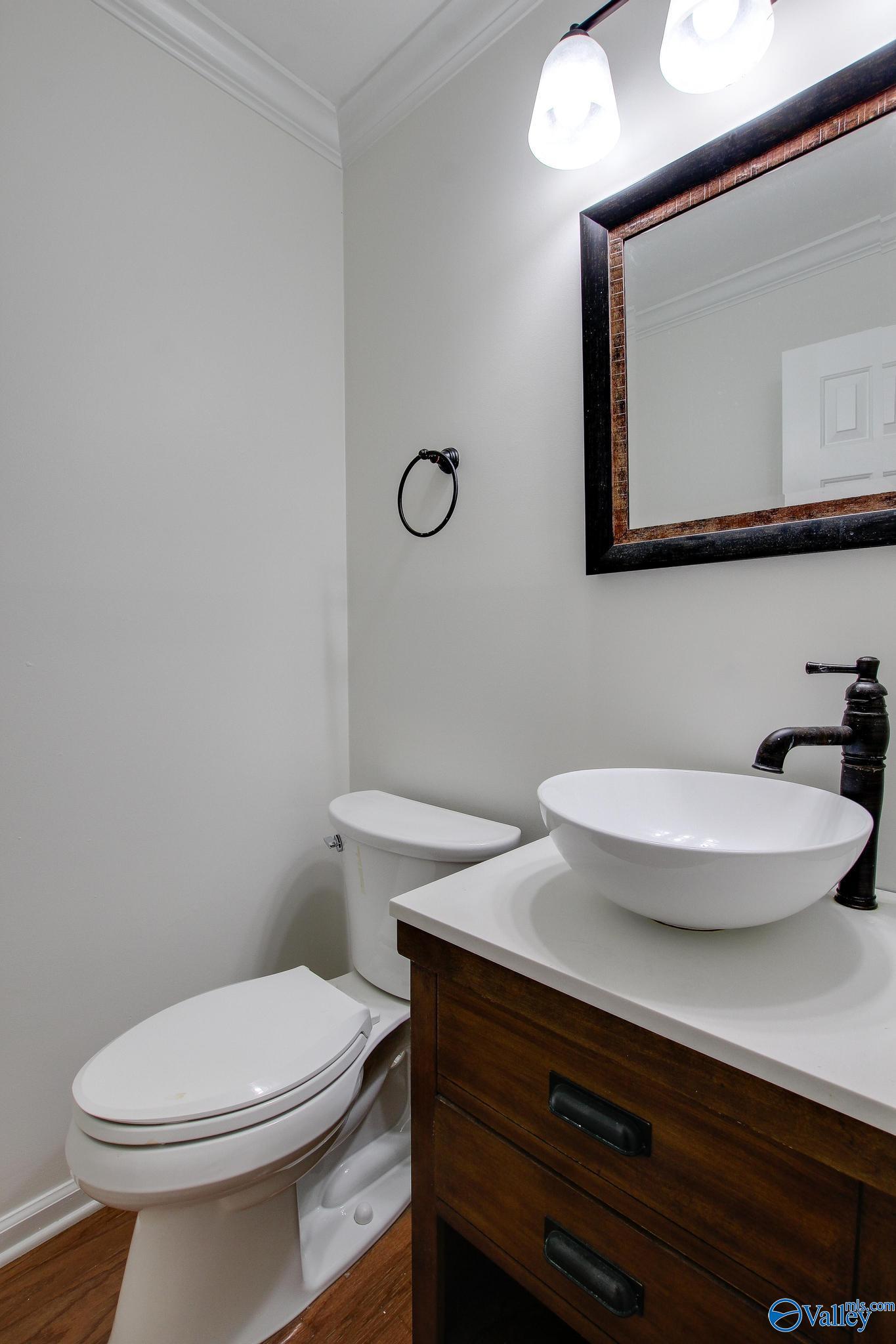 1019 Way Thru The Woods SW