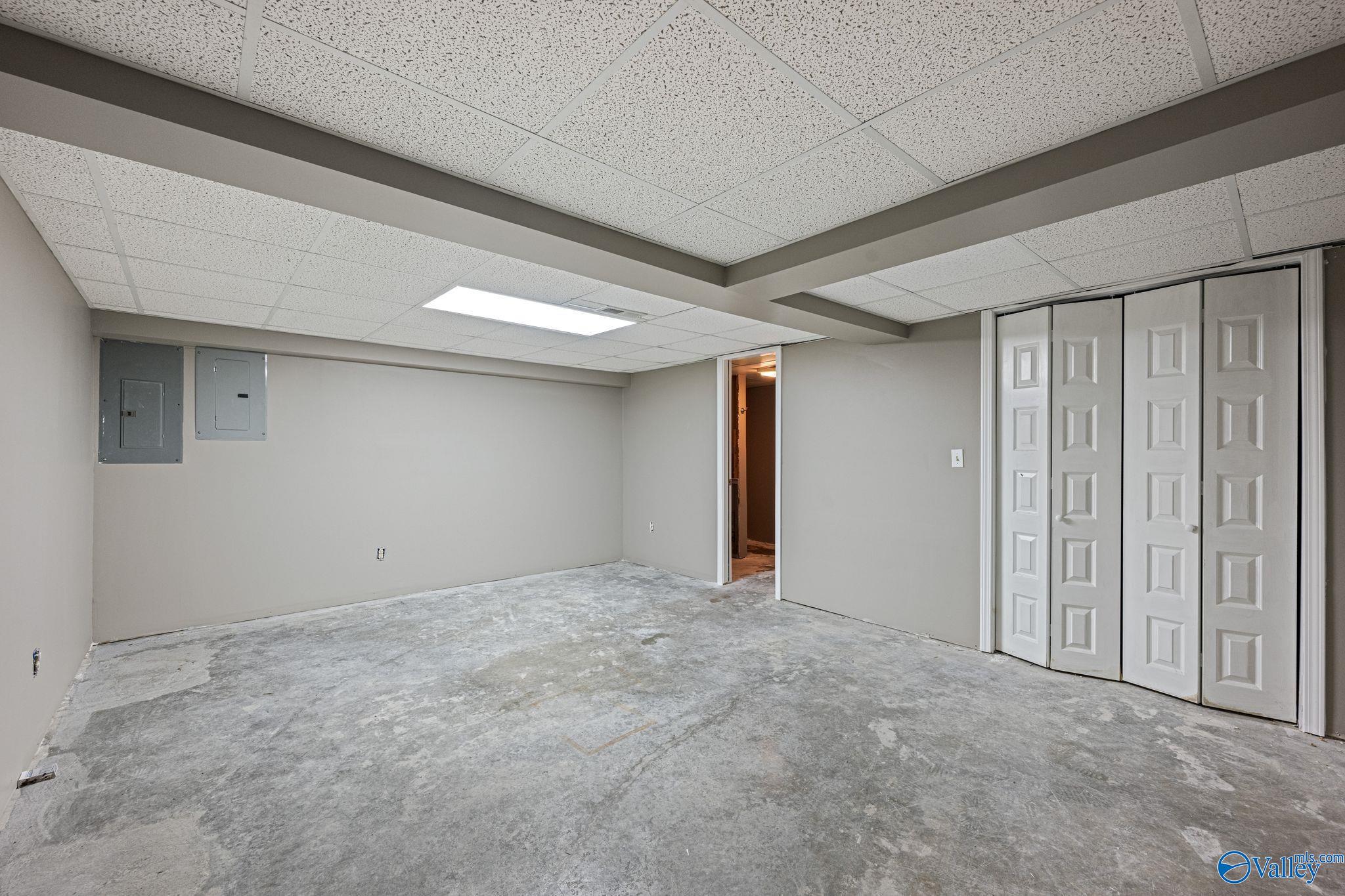 1019 Way Thru The Woods SW