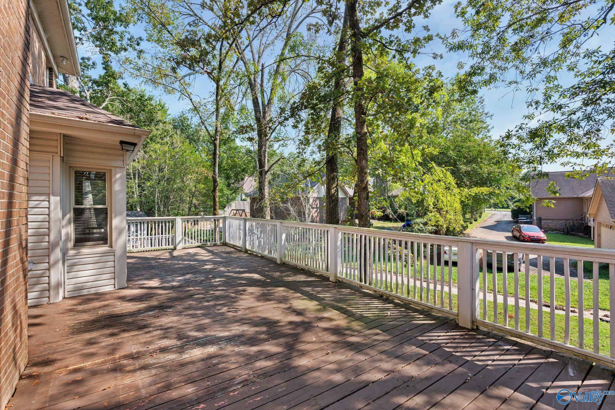 1019 Way Thru The Woods SW