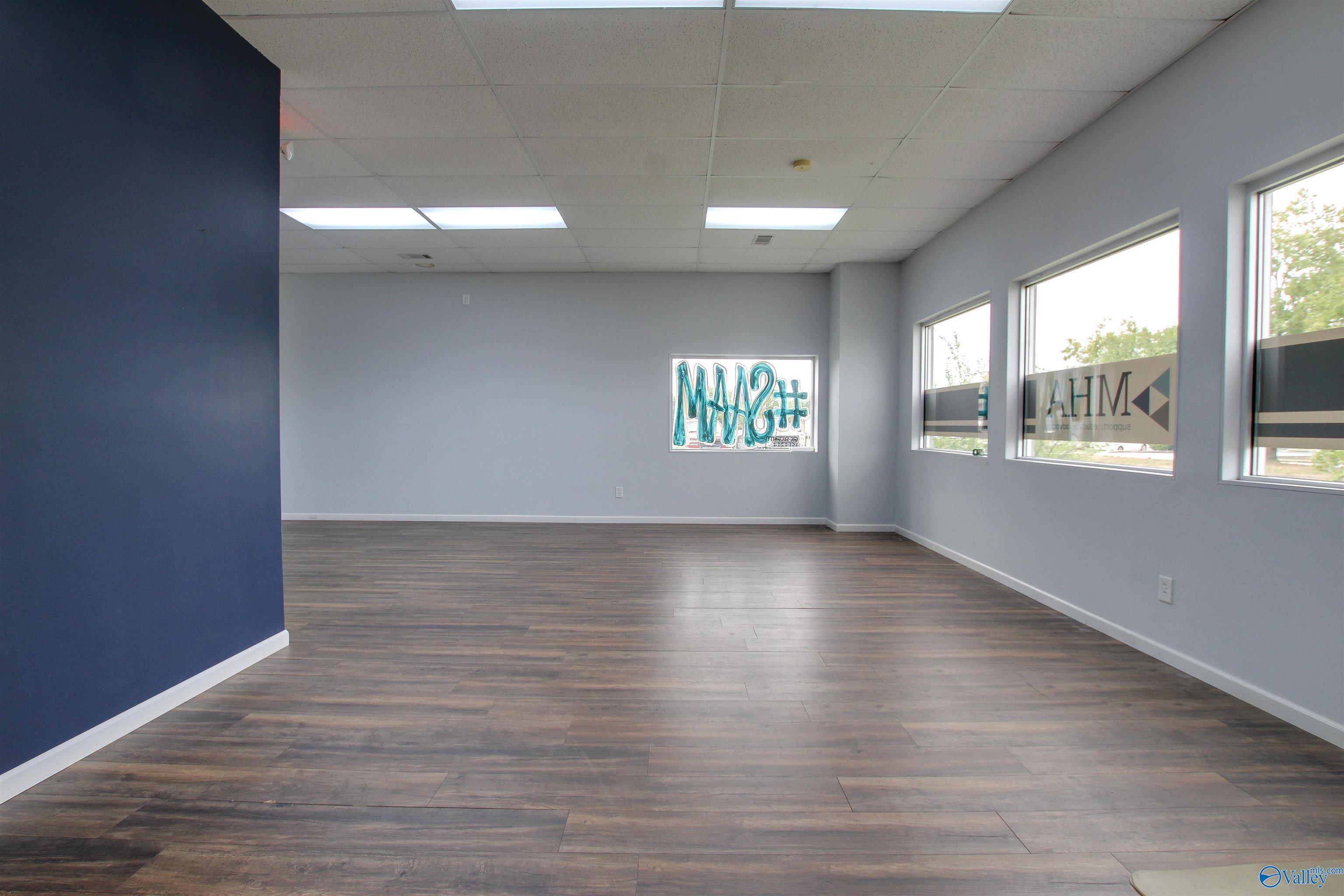 1944 Central Parkway