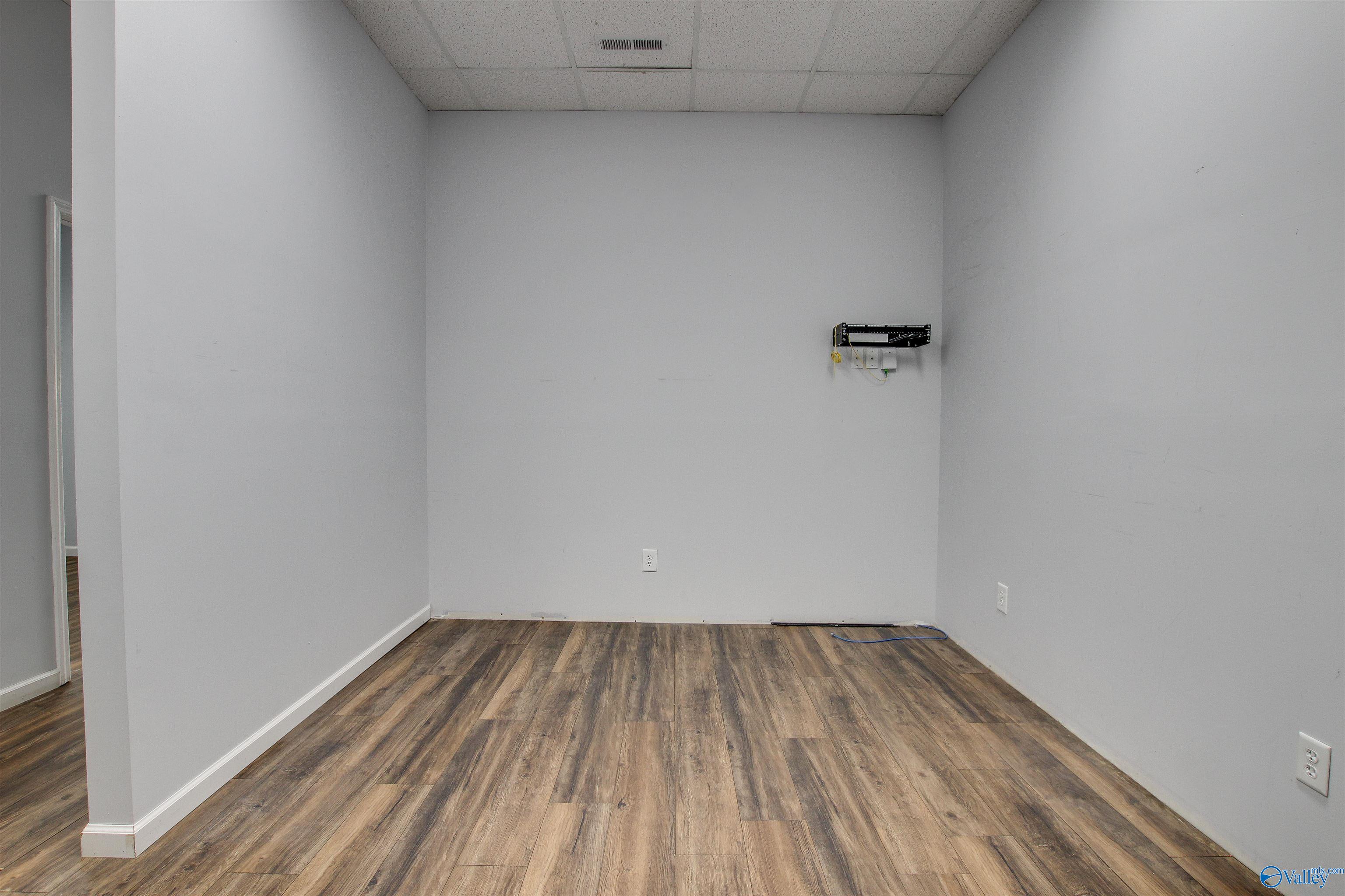 1944 Central Parkway