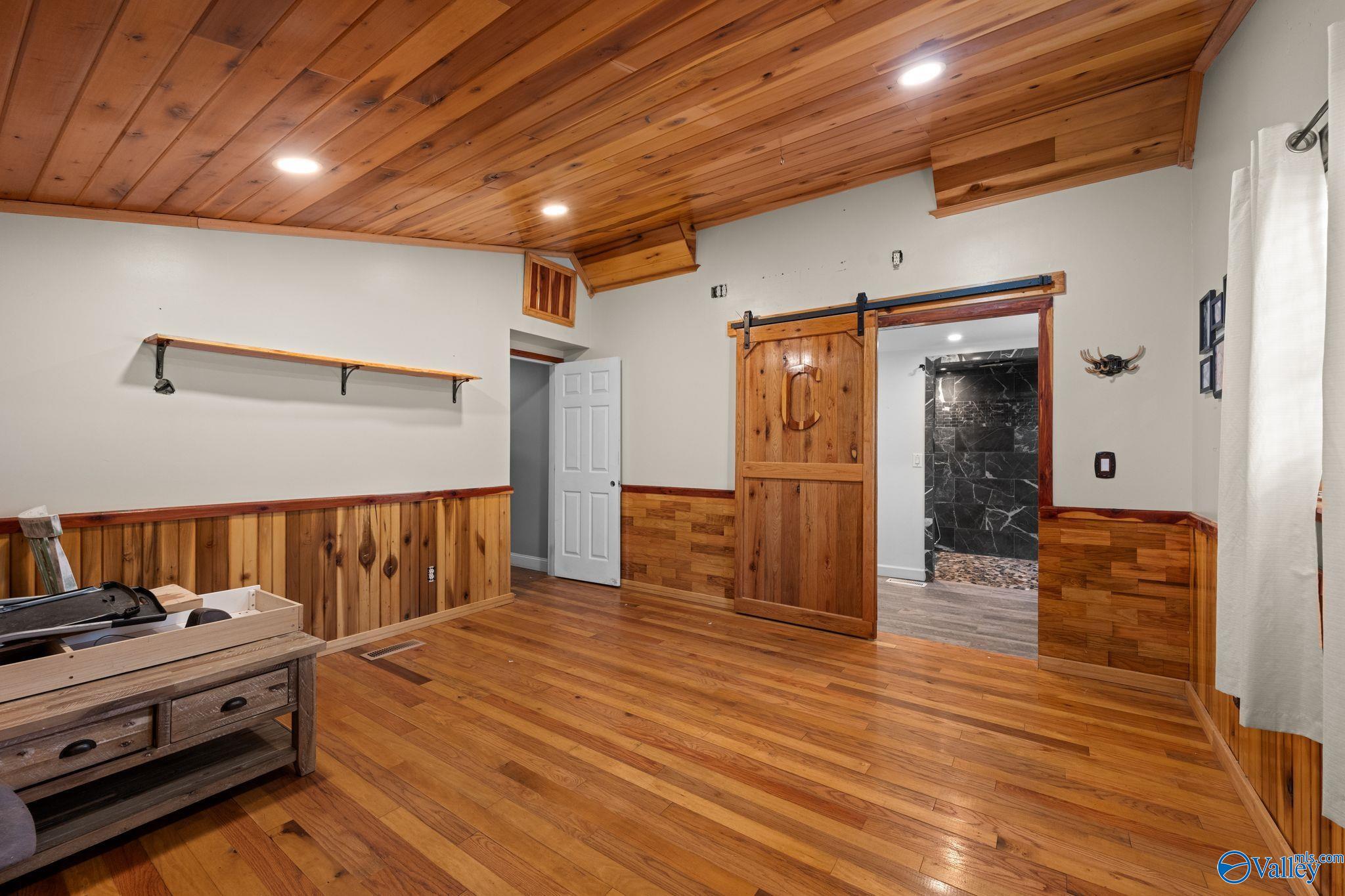 266 County Road 455, Hillsboro