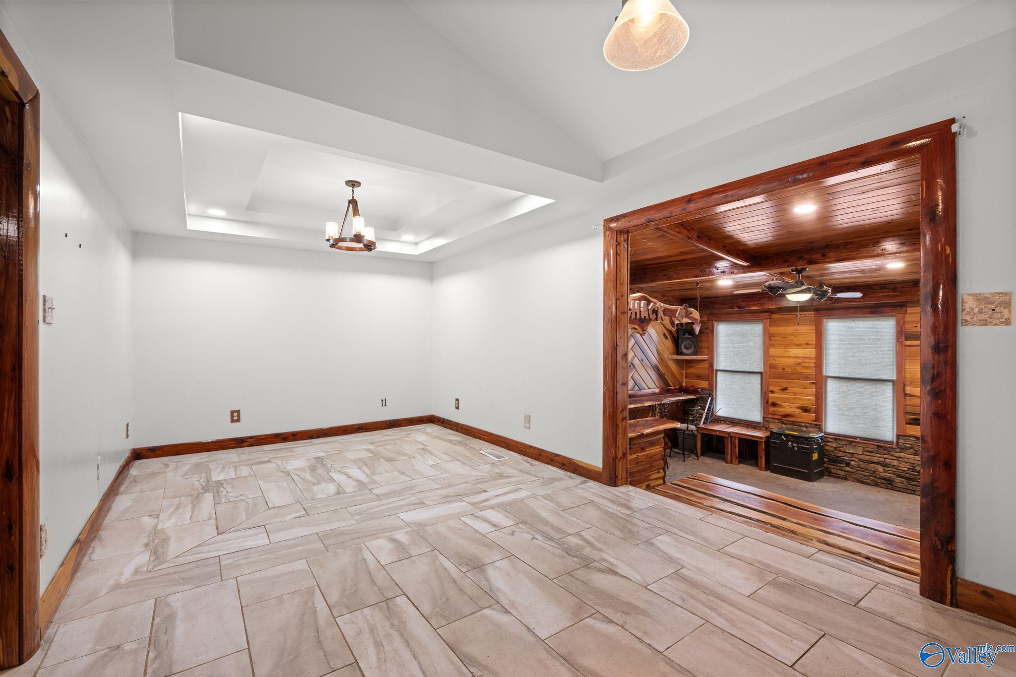 266 County Road 455, Hillsboro