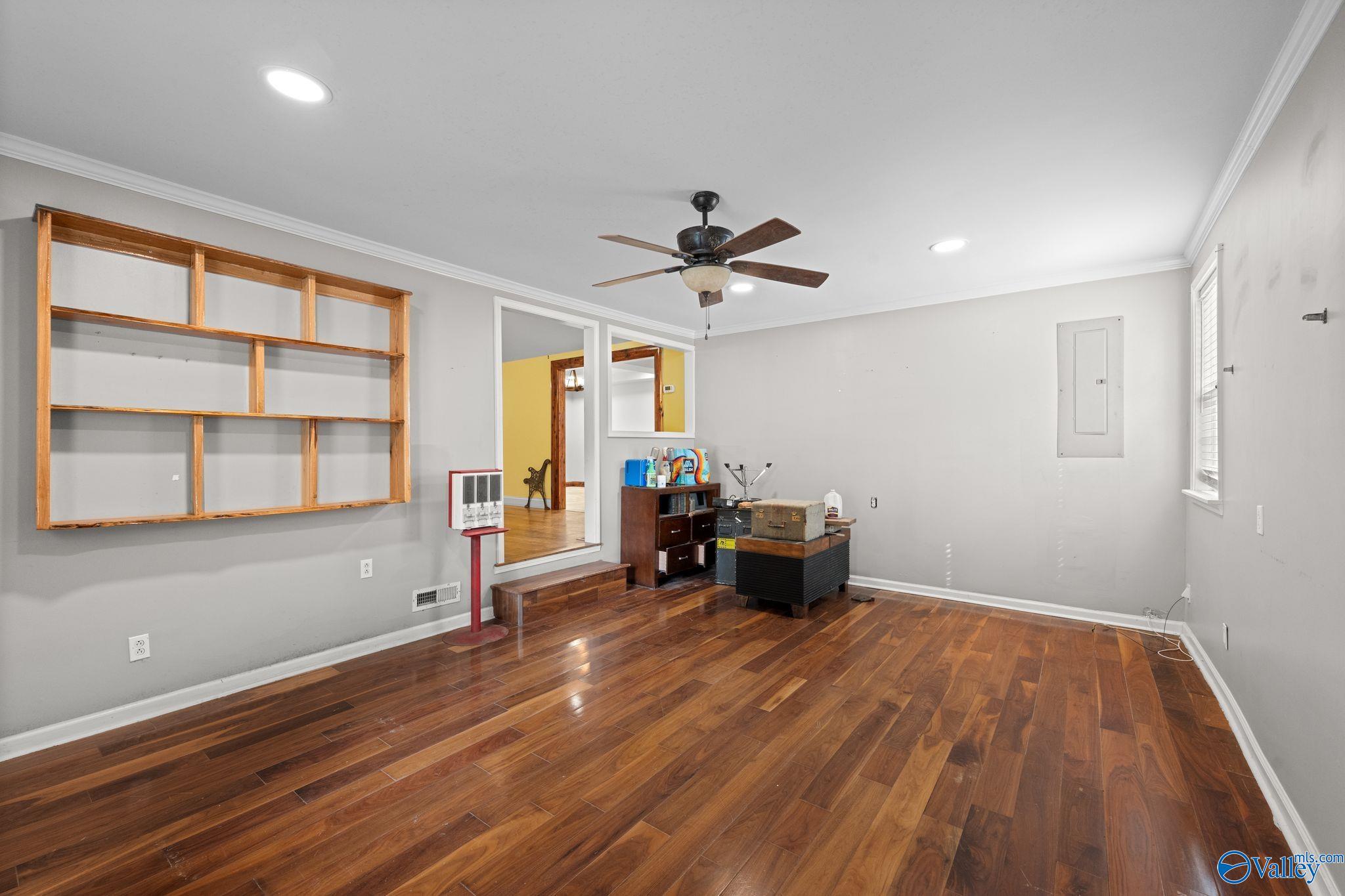 266 County Road 455, Hillsboro