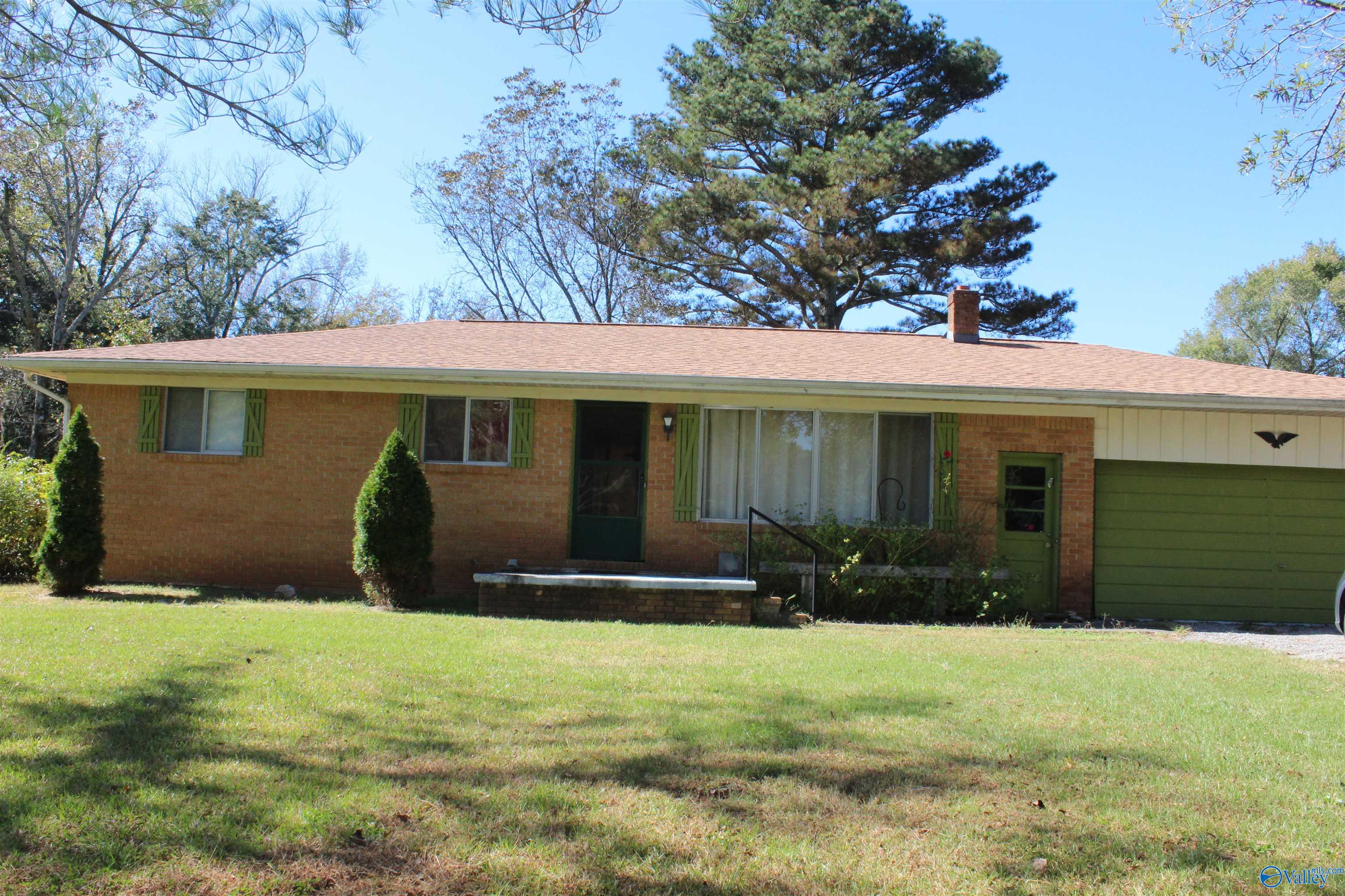 4415 County Road 217, Trinity