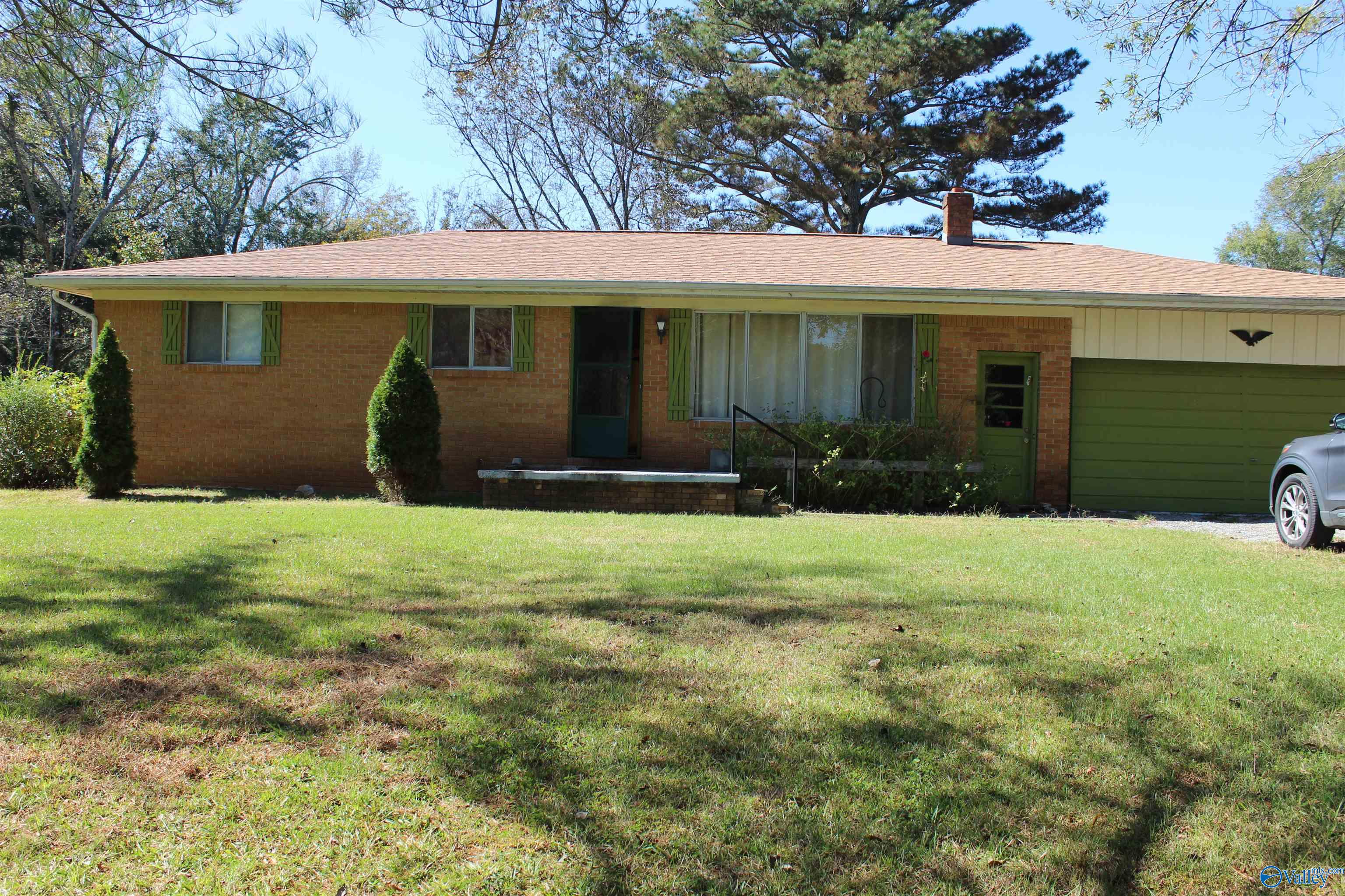 4415 County Road 217, Trinity