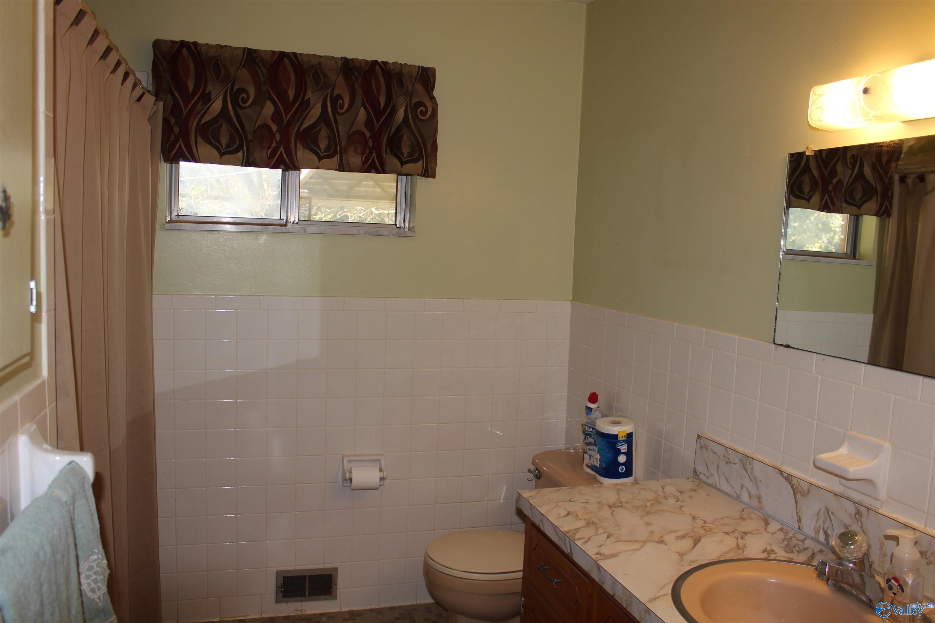 4415 County Road 217, Trinity