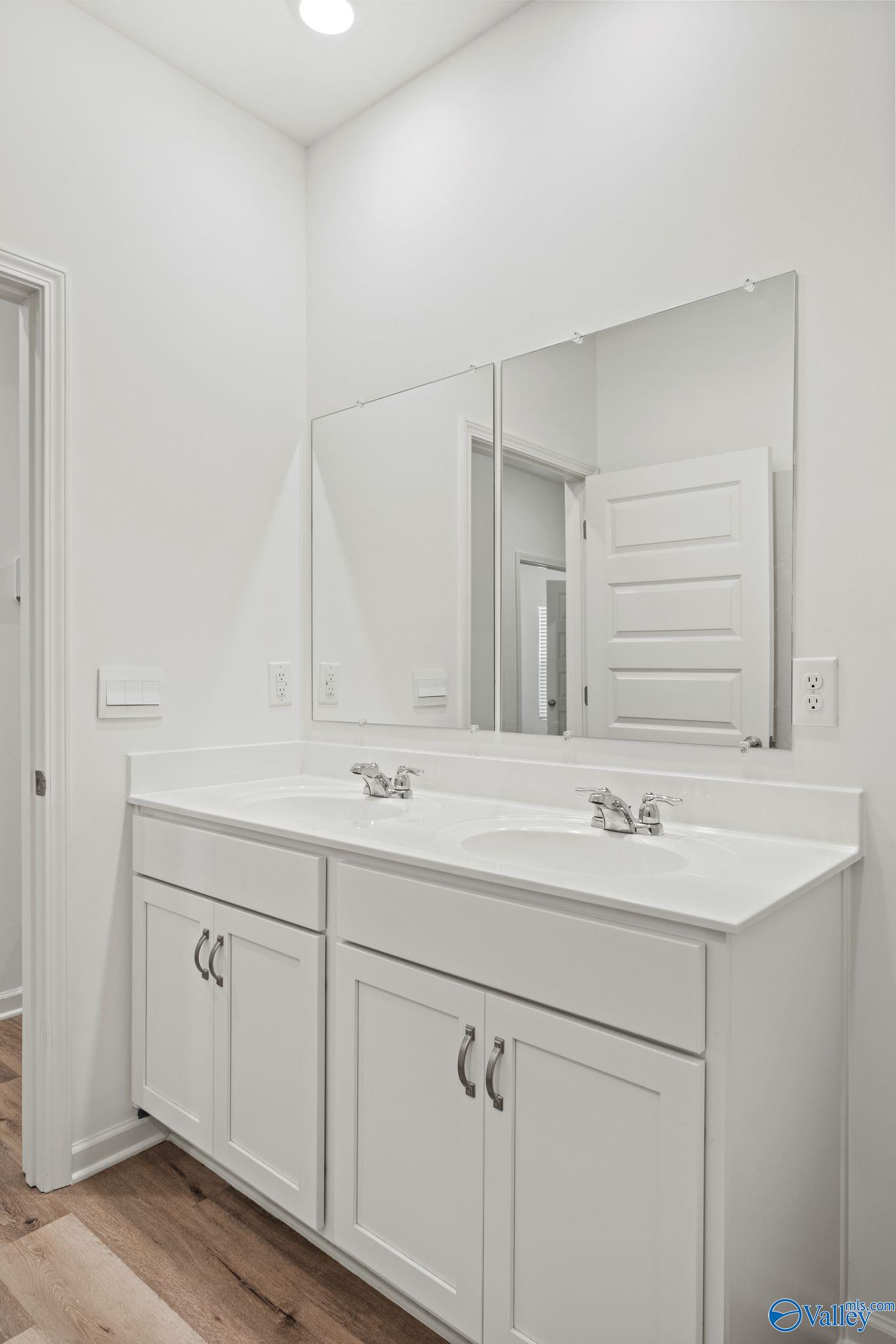 3025 Specklebelly Way