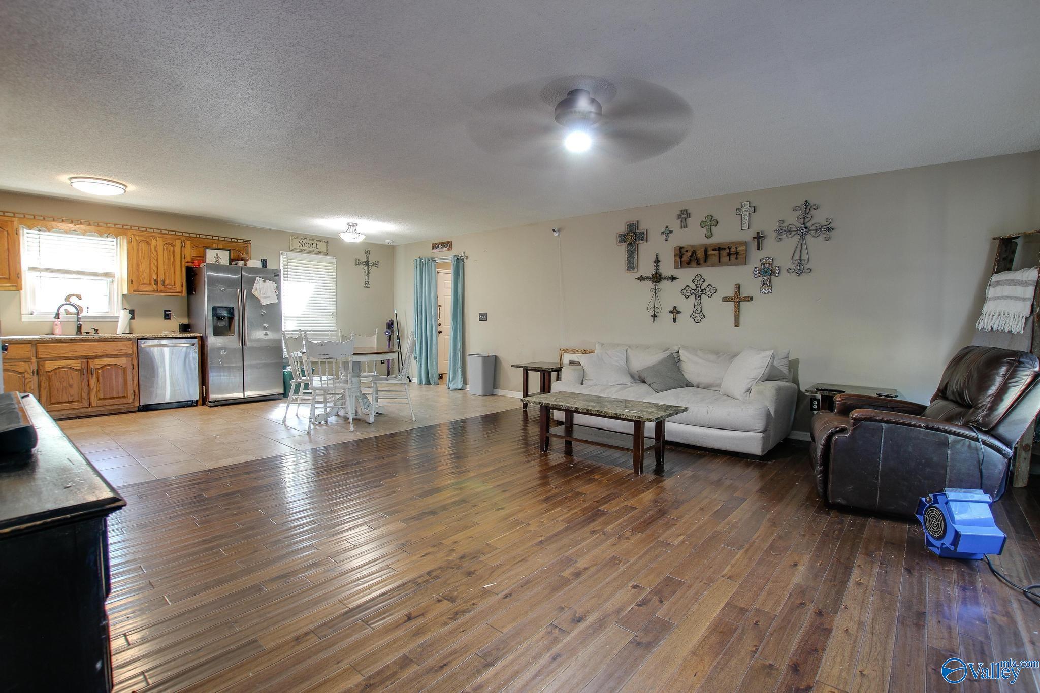 35 Summerford Orr Road