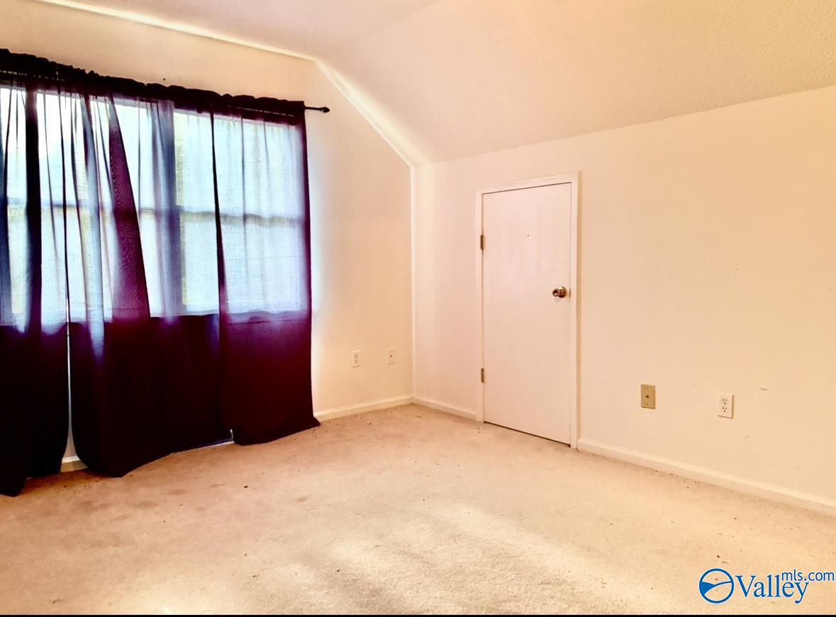 535 County Road 1535