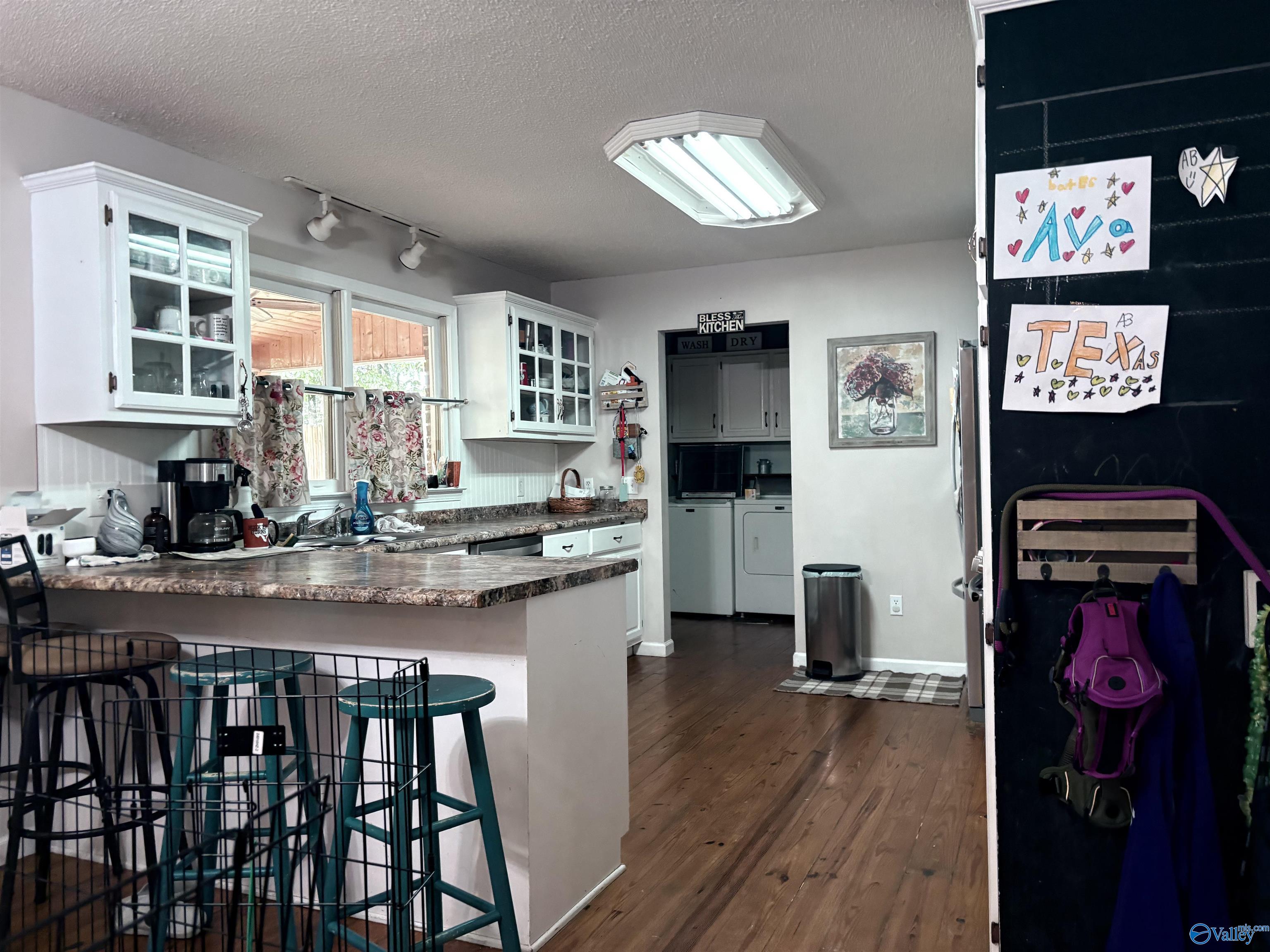 535 County Road 1535