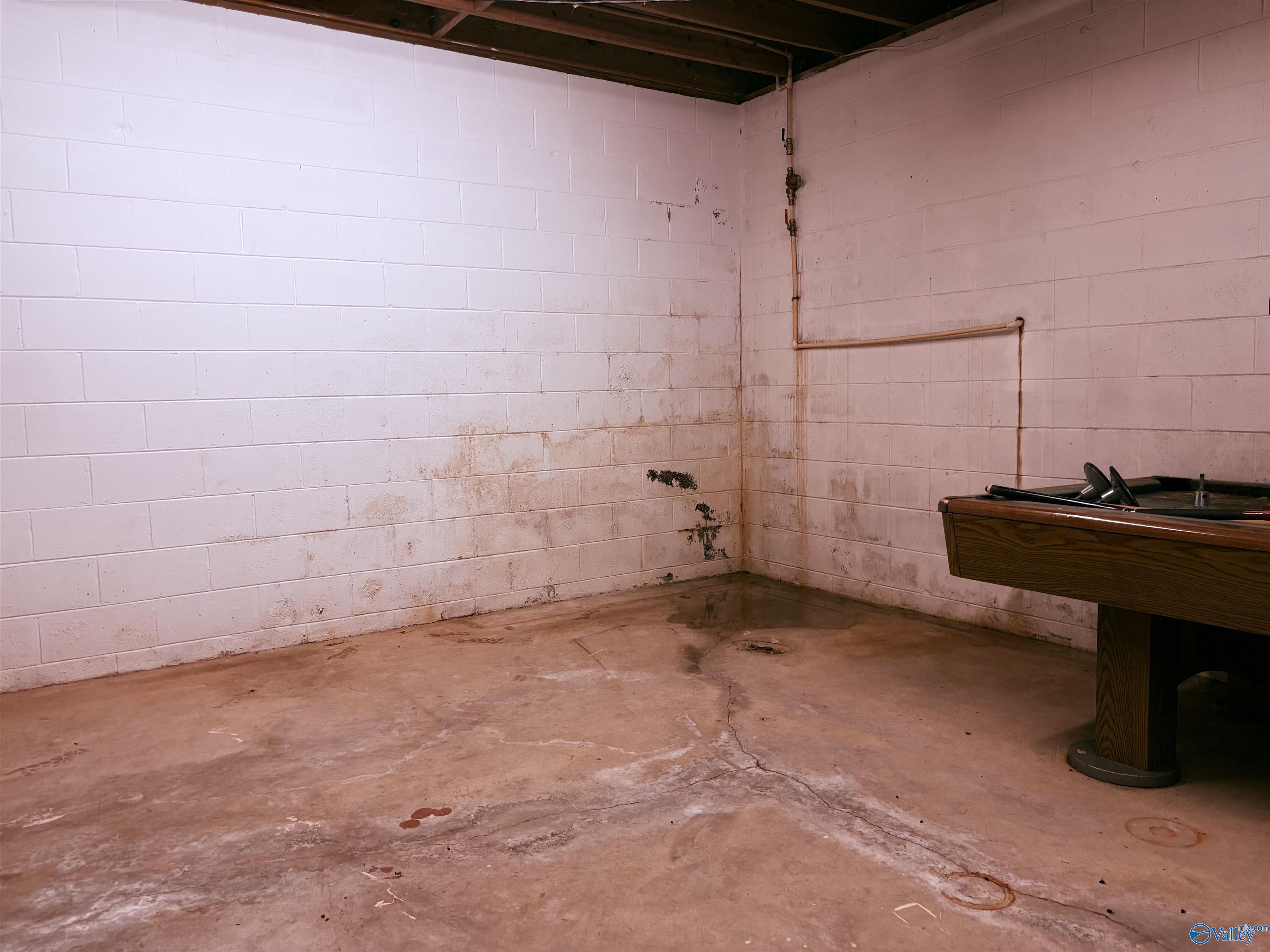 535 County Road 1535