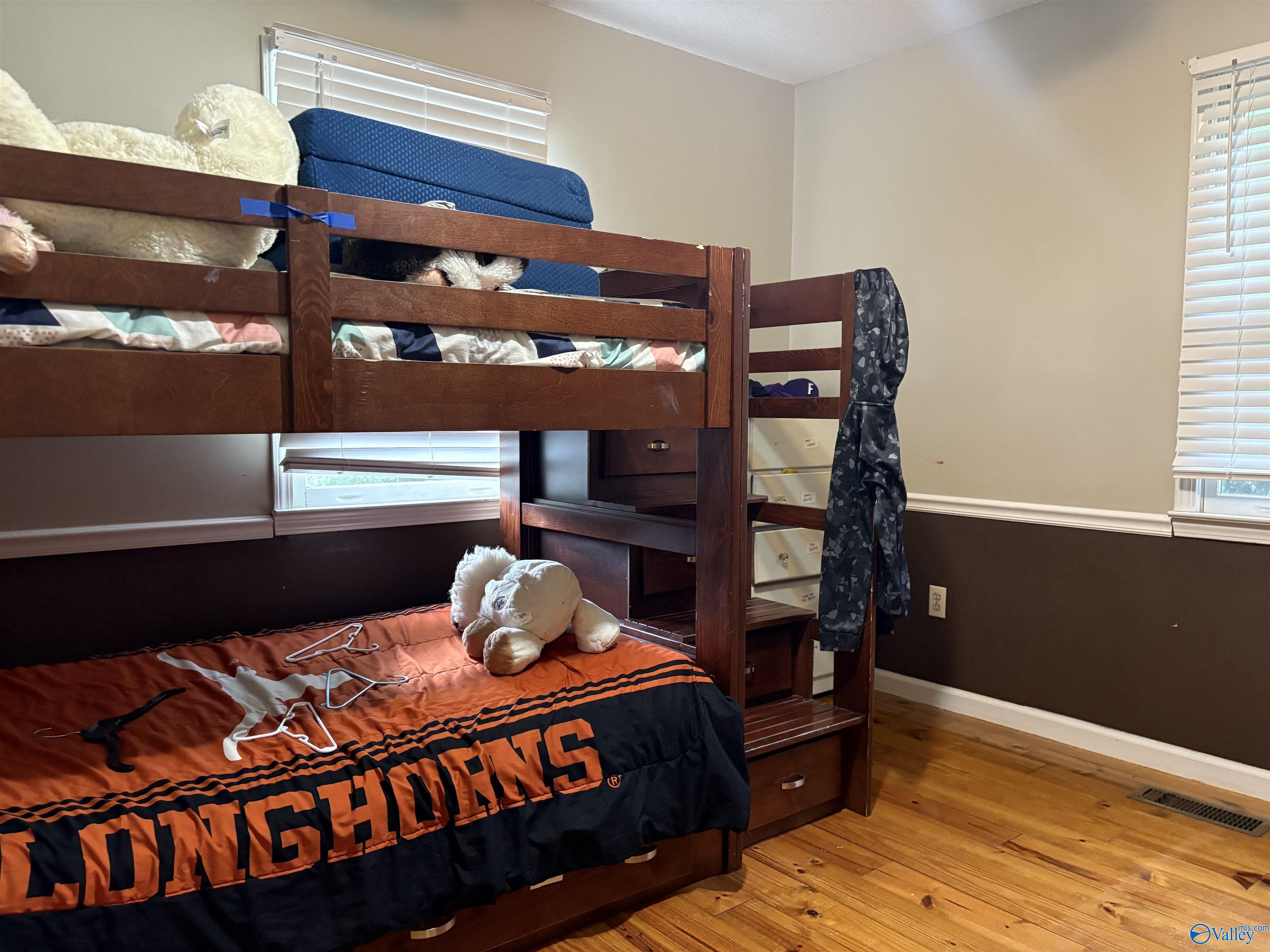 535 County Road 1535