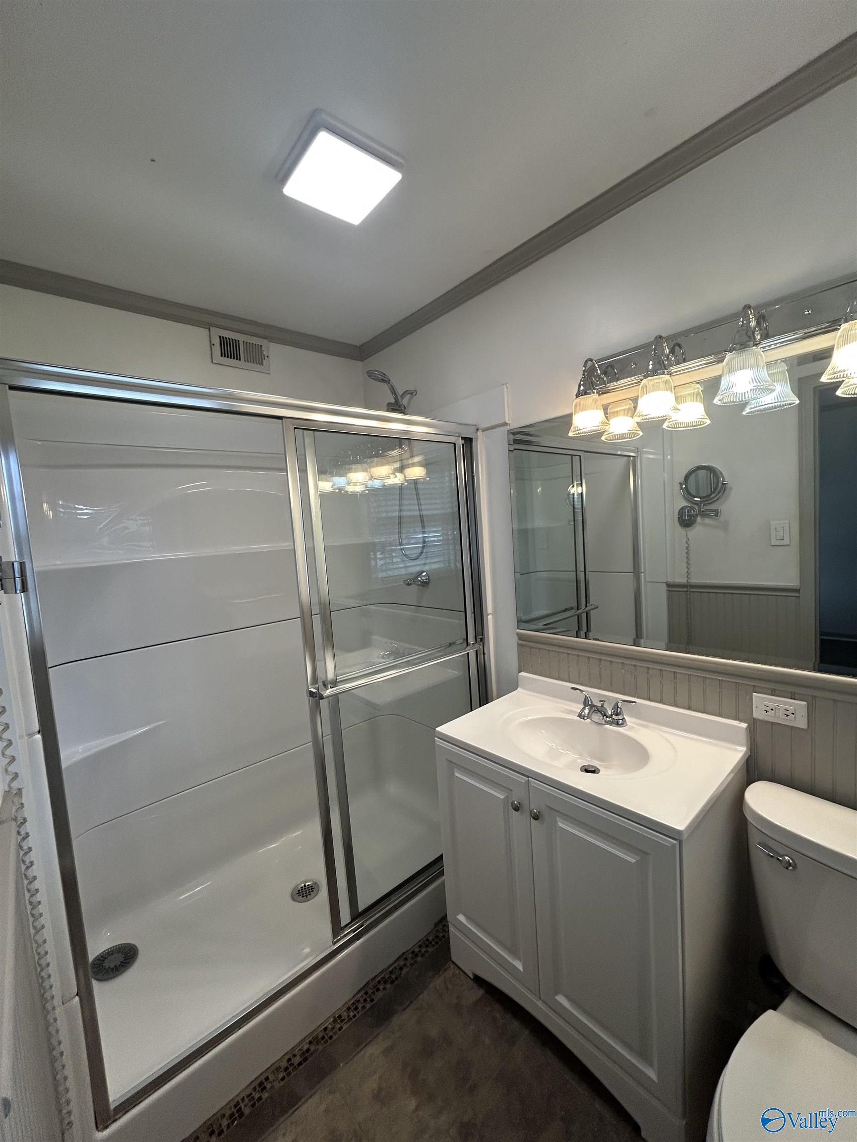 2327 SE Quince Drive