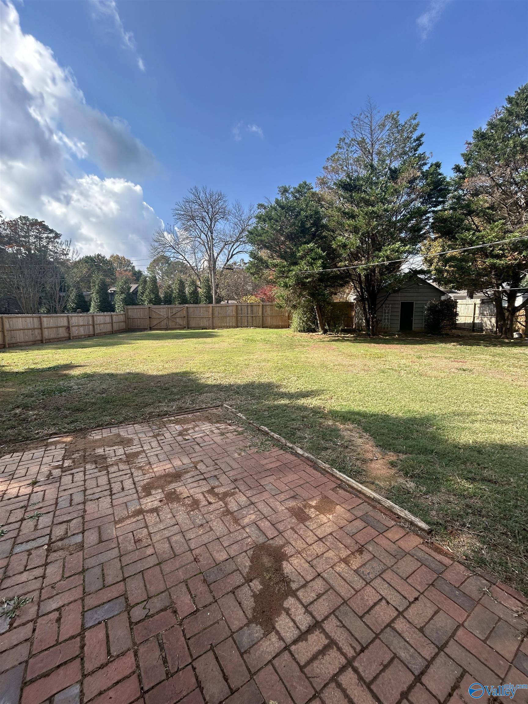 2327 SE Quince Drive