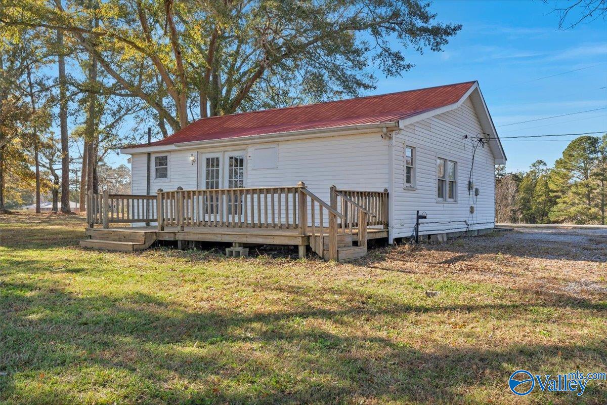 1828 County Road 170