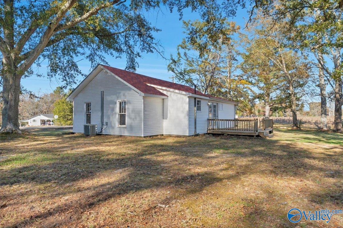 1828 County Road 170