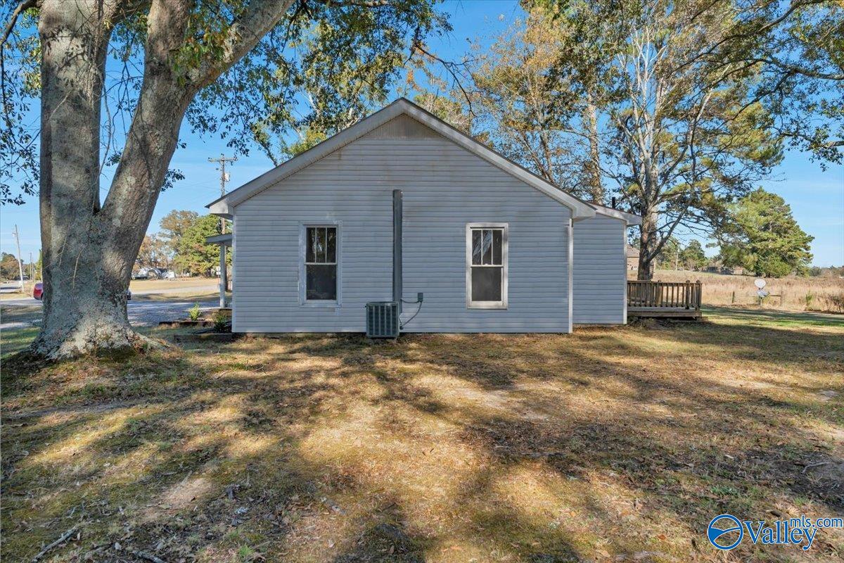 1828 County Road 170