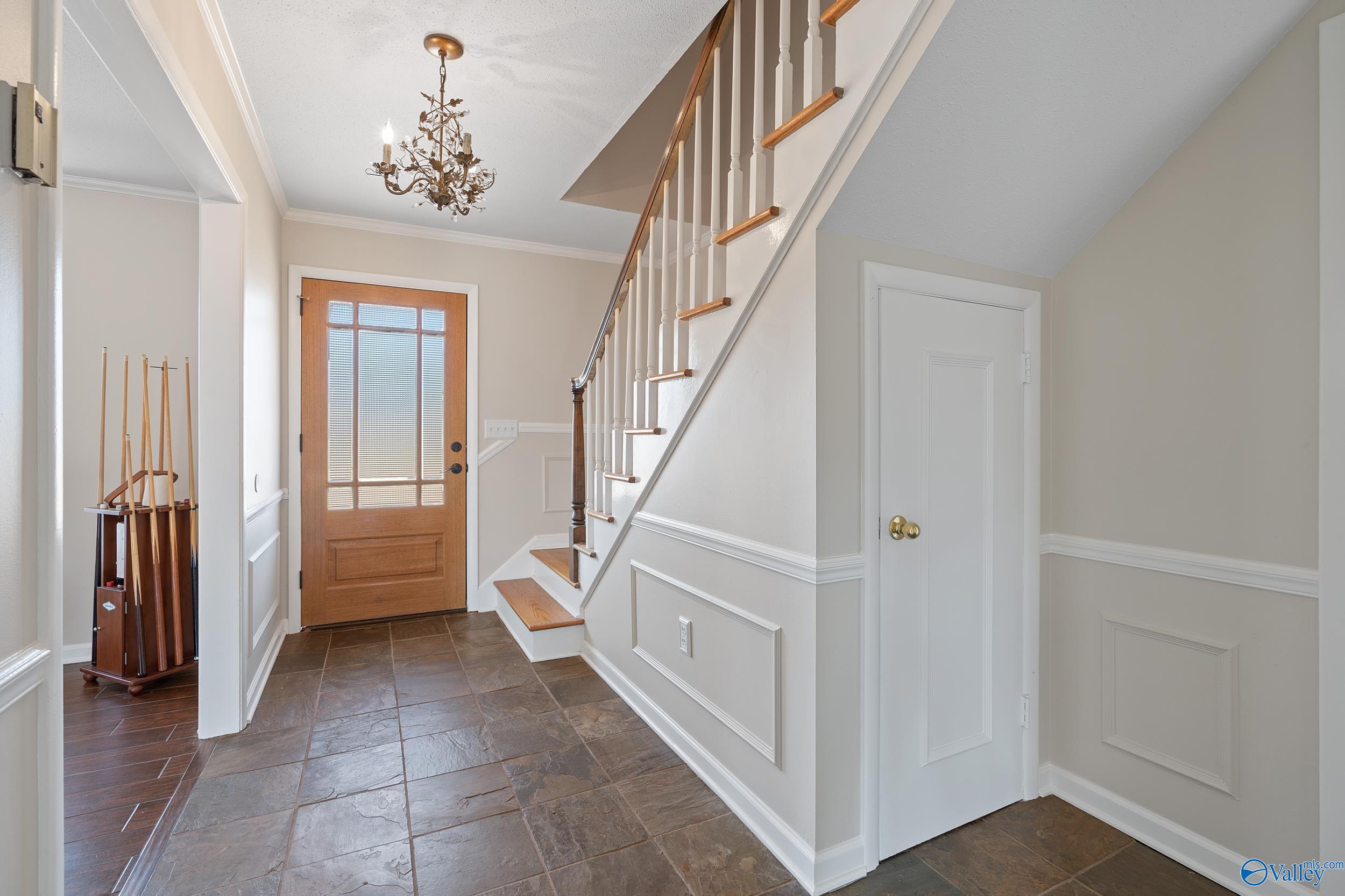 2417 Dogwood Lane SE